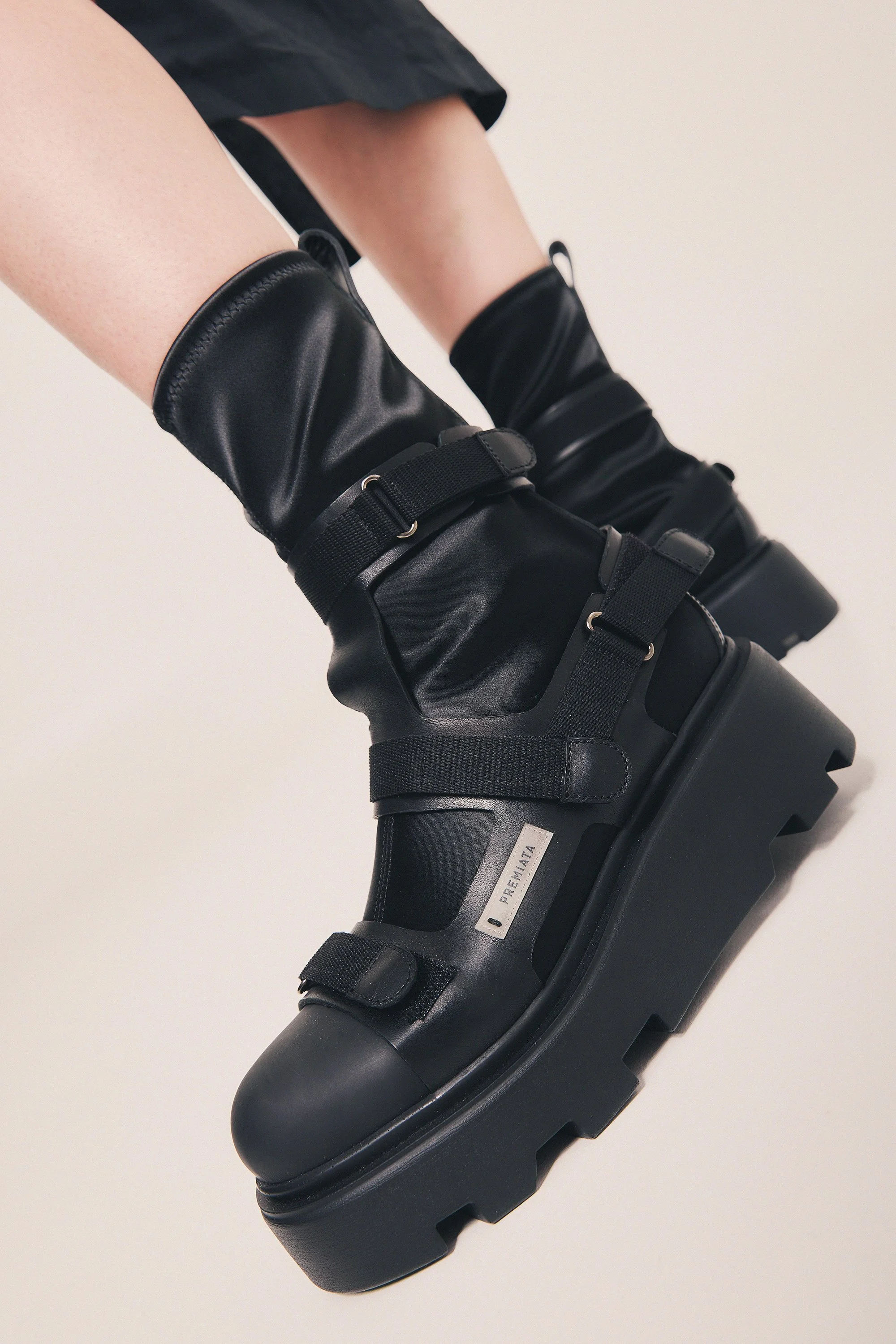 M6378 SYLICON RASO NERO_1583-VSCO.jpeg