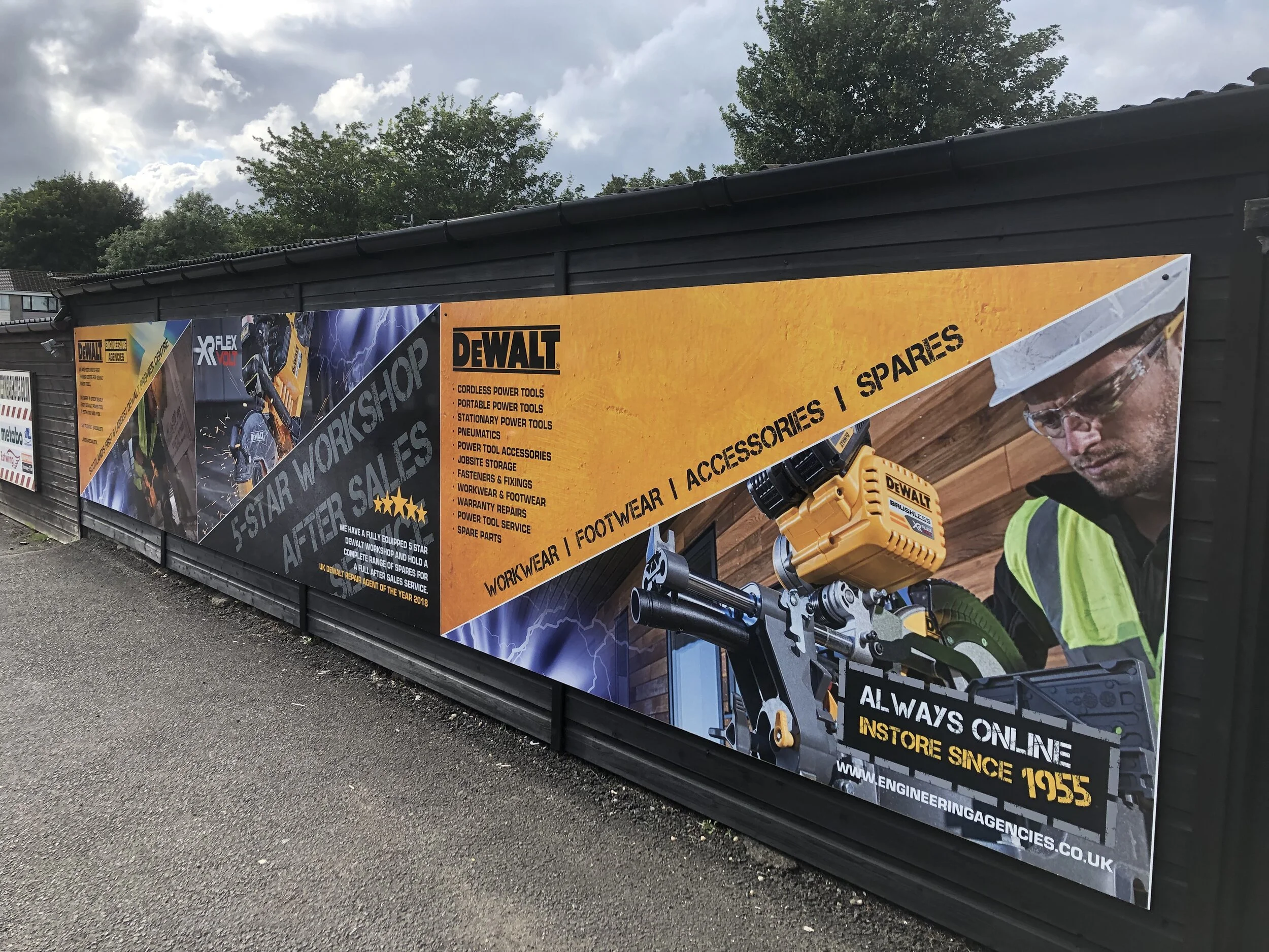 DeWalt Signage Design