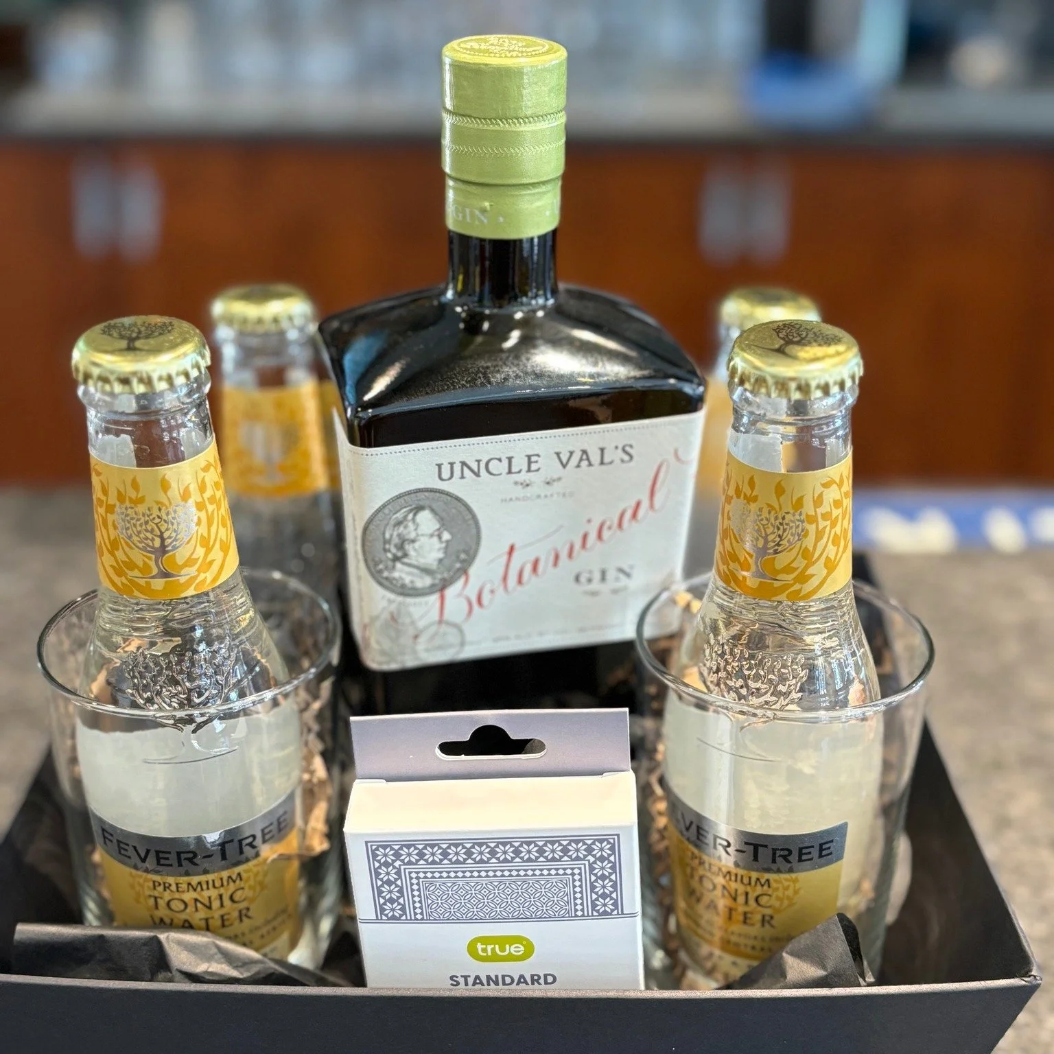 🎁Gift Baskets at Culver Liquor🎀

🎄Check out our assortment of gift baskets for the holiday season! Each basket has a different theme. There's an array of options to choose from. 
🎅Baskets include liquor, glasses, mixers, cards OR dice. Two have r