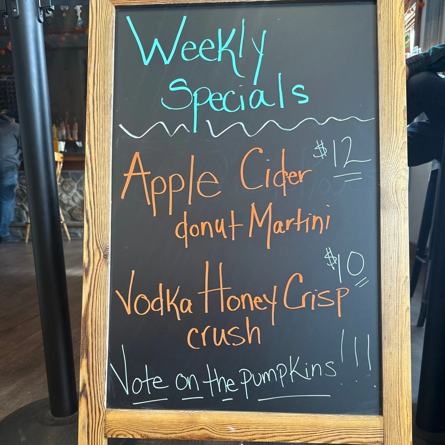 🎃Happy Halloween!🎃
🍸Culver Drink Specials and Staff Pumpkin contest! 🍎
👻Hope you have a spooky weekend👻
⏰Business Hours: 
Sunday 9 am to 5 pm
Monday to Wednesday 9 am to 8 pm
Thursday to Saturday 9 am to 10 pm 
🍺Culver Bar opens when a bar