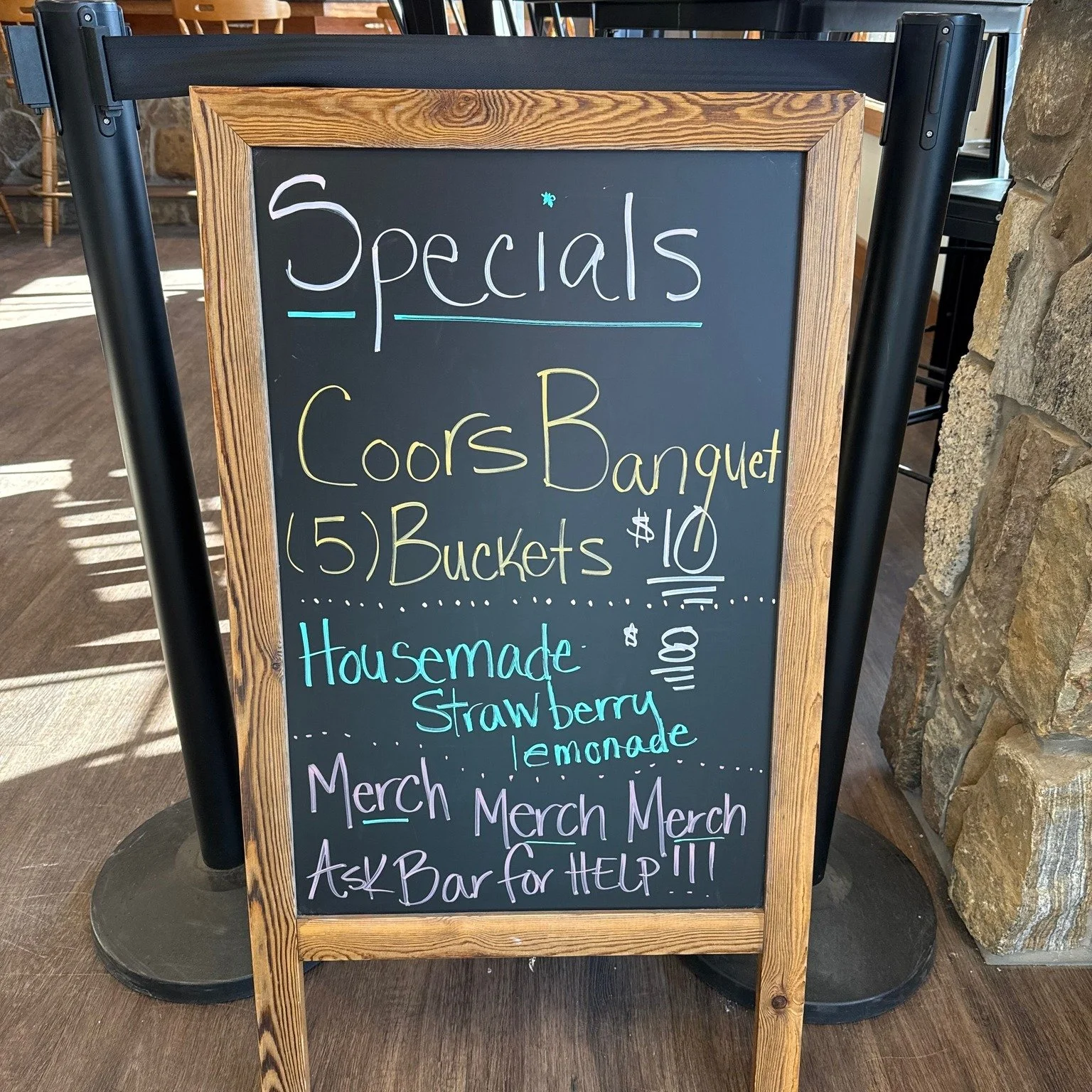 ☃️Happy Friday!🥶

🍓Culver Bar Specials🍺

⏰Business Hours: 
Sunday 9 am to 5 pm
Monday to Wednesday 9 am to 8 pm
Thursday to Saturday 9 am to 10 pm 

🍺Culver Bar opens when a bartender arrives: 
12 pm Monday to Thursday
9 am Friday to Sunday