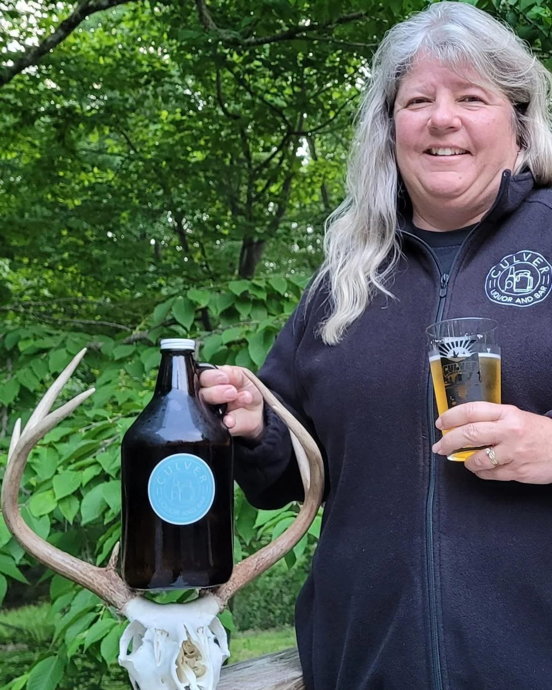 Thank you for all the entries this month! Shout out to our winner, Jody! 

Prize- Merchandise of her choice;)

#culversmerchcontest

Send your June photos to - 
Kristen@culverliquorandbar.com

Next winner will be announced June 25th
 
Cheers!