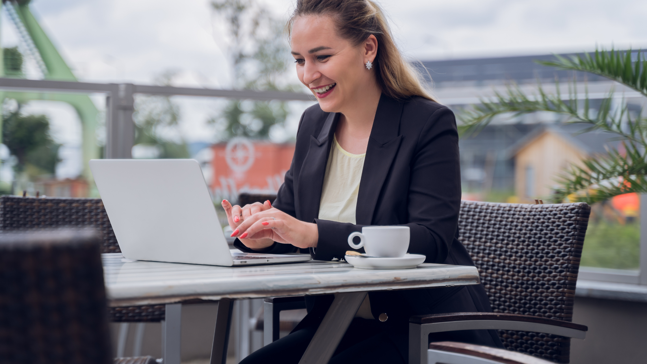 Efficient Task Management: Working with a Virtual Executive Assistant