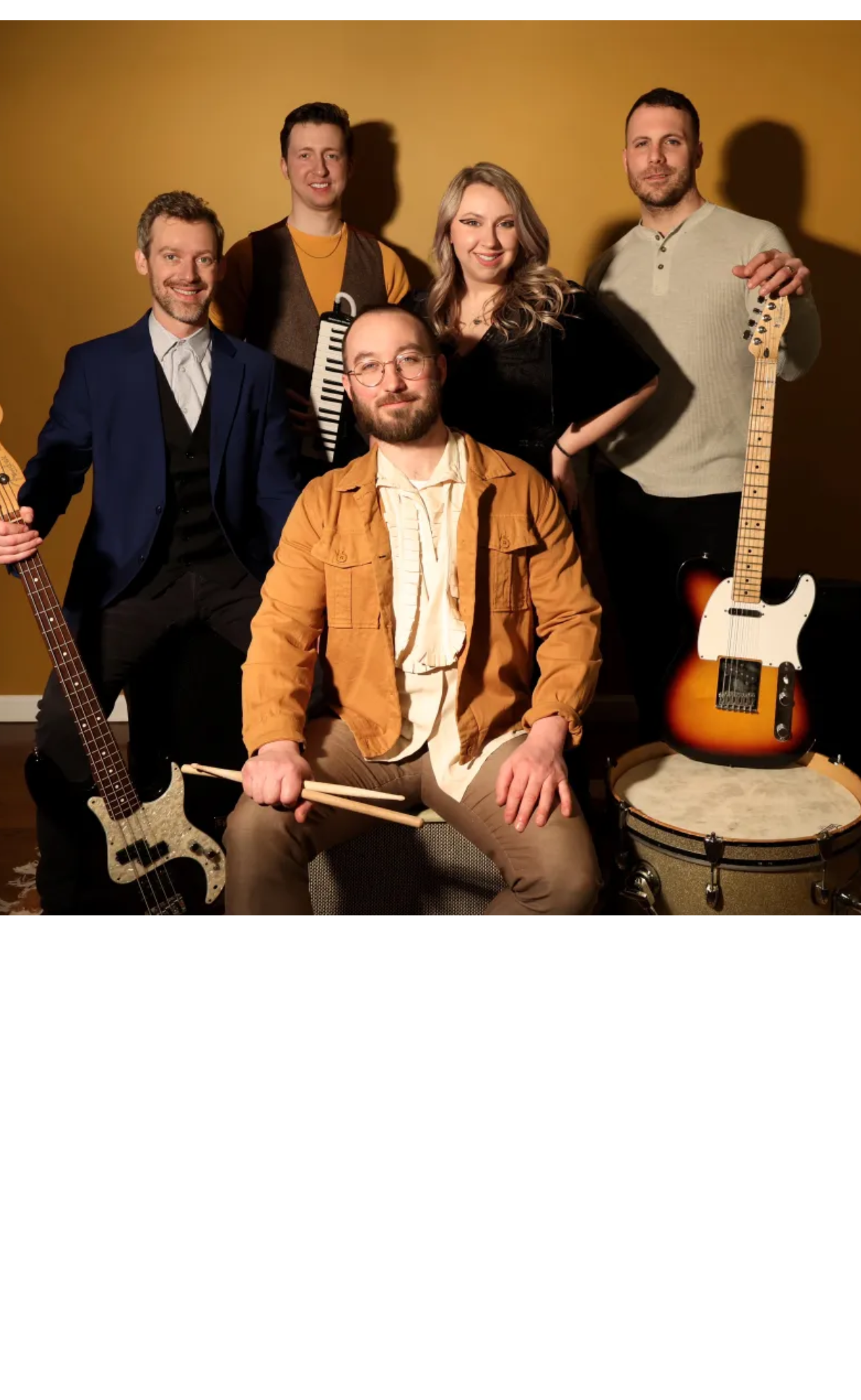 Live Music - Cover Girl