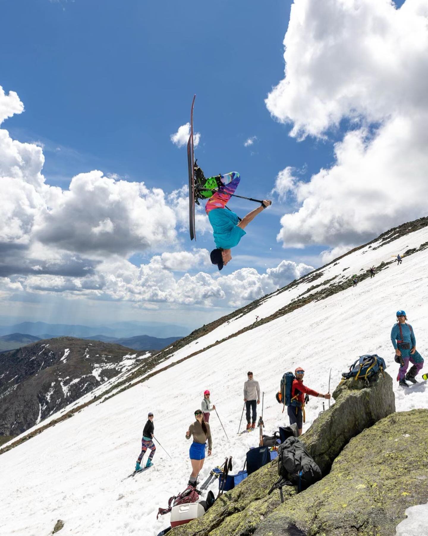 Late season antics this past weekend ending one season and flipping into the next.  Cheers to a great season here in the east. Keep the shred alive. 

⛷: @ledgebrew 
📸: @sr_drummond @ski_the_whites 

#AmalgamSkis #Keywayski #skithewhites #skitheeast