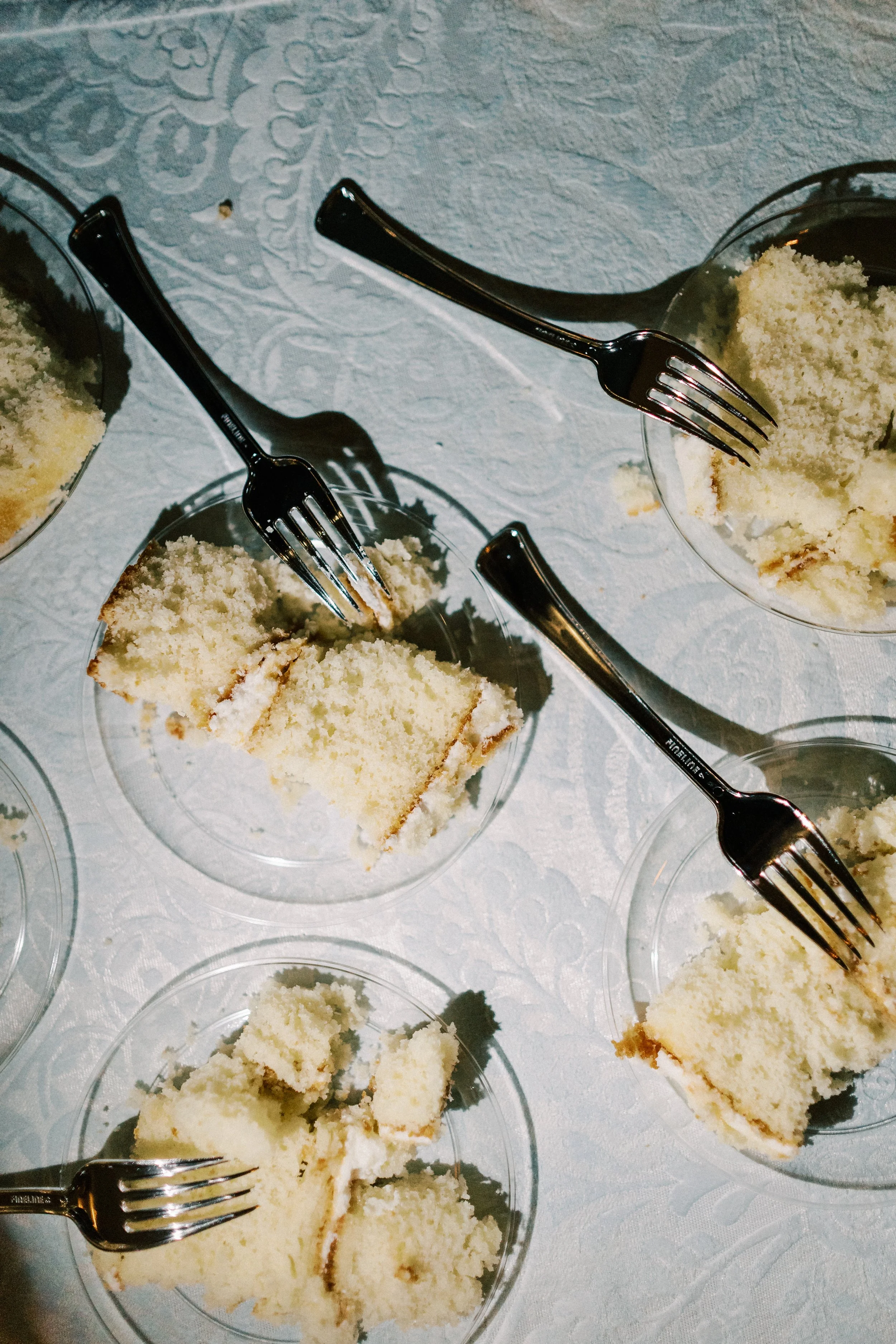 15_Reception Details_1865.jpg