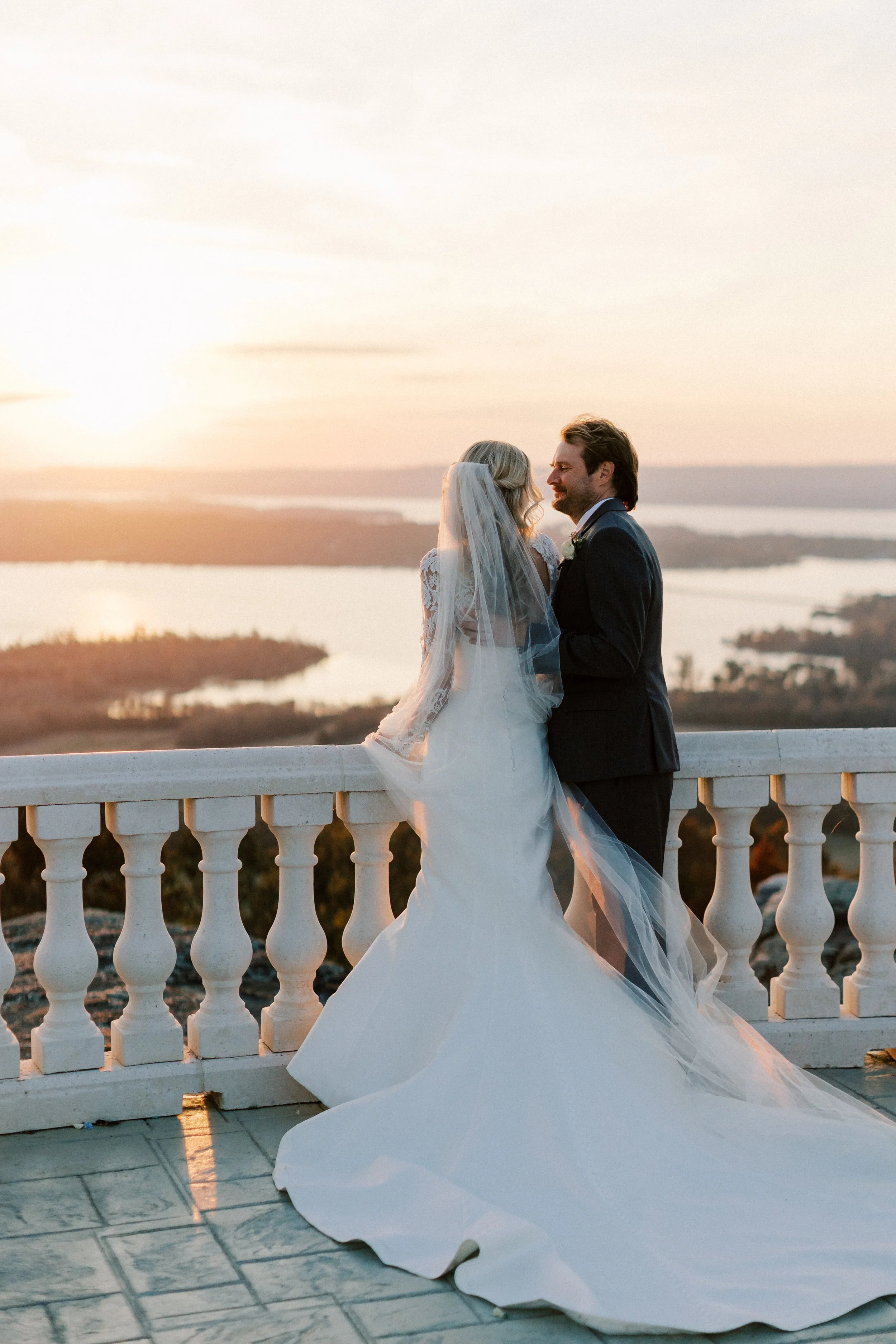 14_Couple At Sunset_1331.jpg