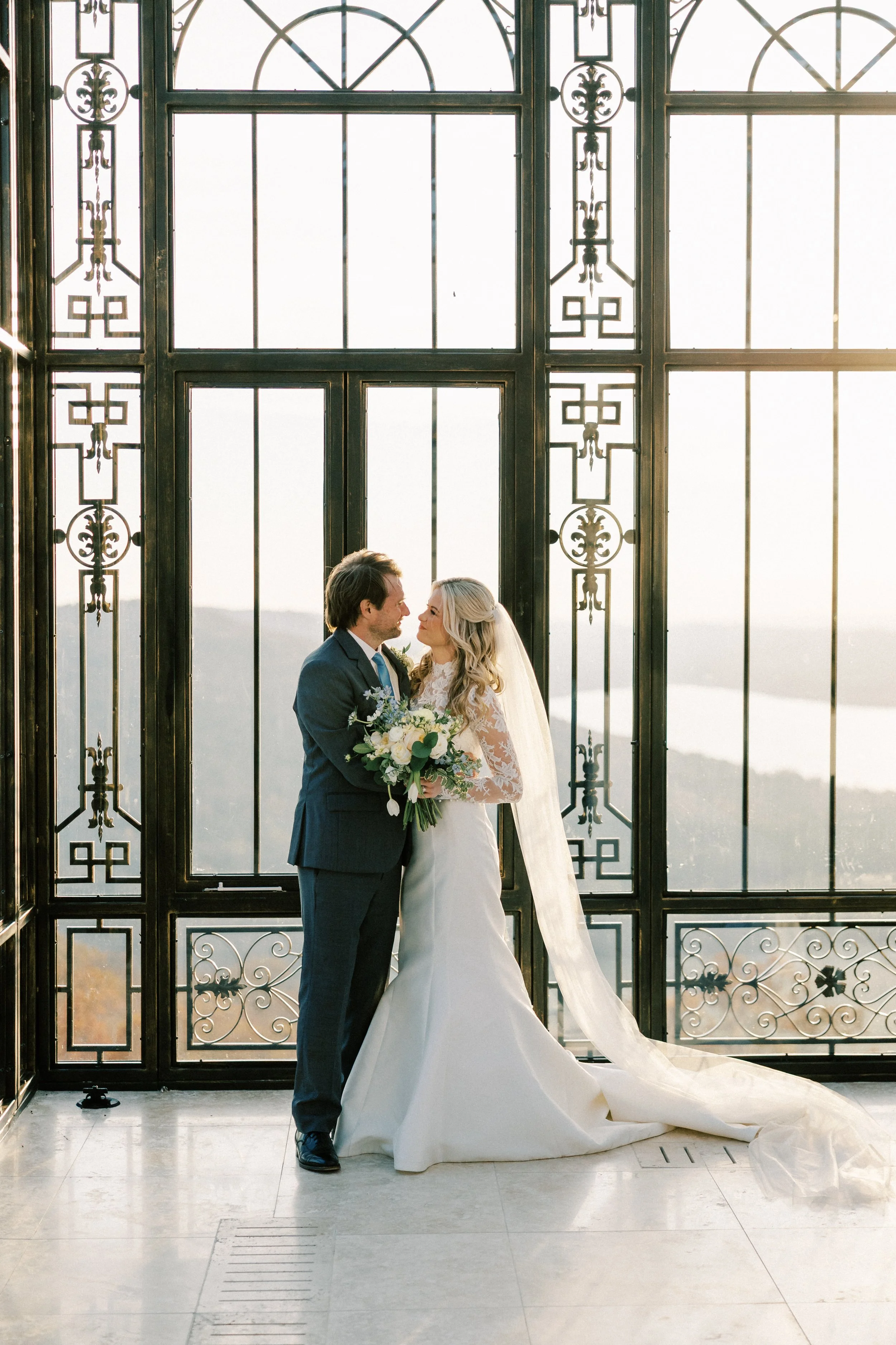 14_Couple At Sunset_1188.jpg