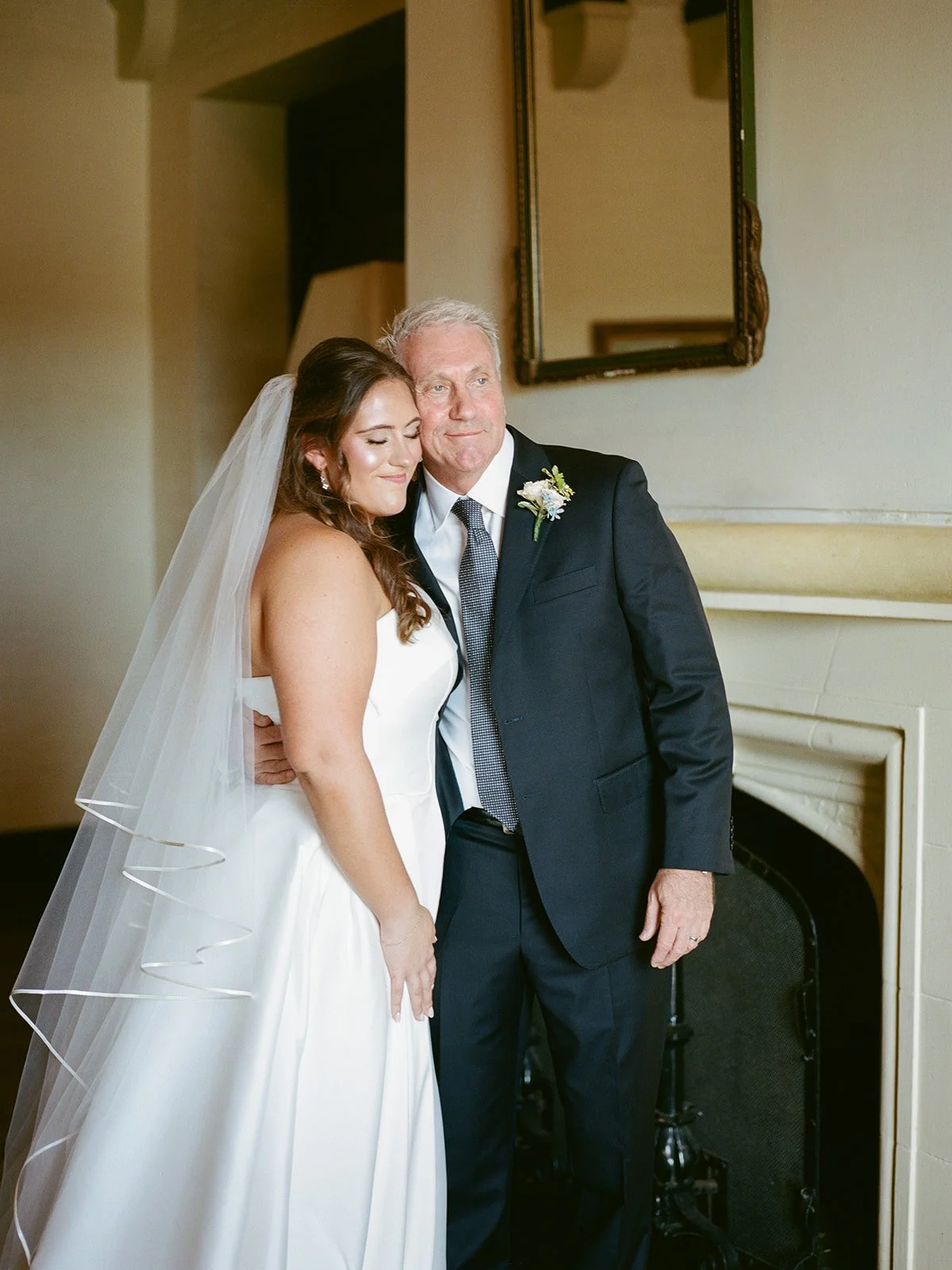 Elizabeth & Landon_Sneak Peek-82.jpg