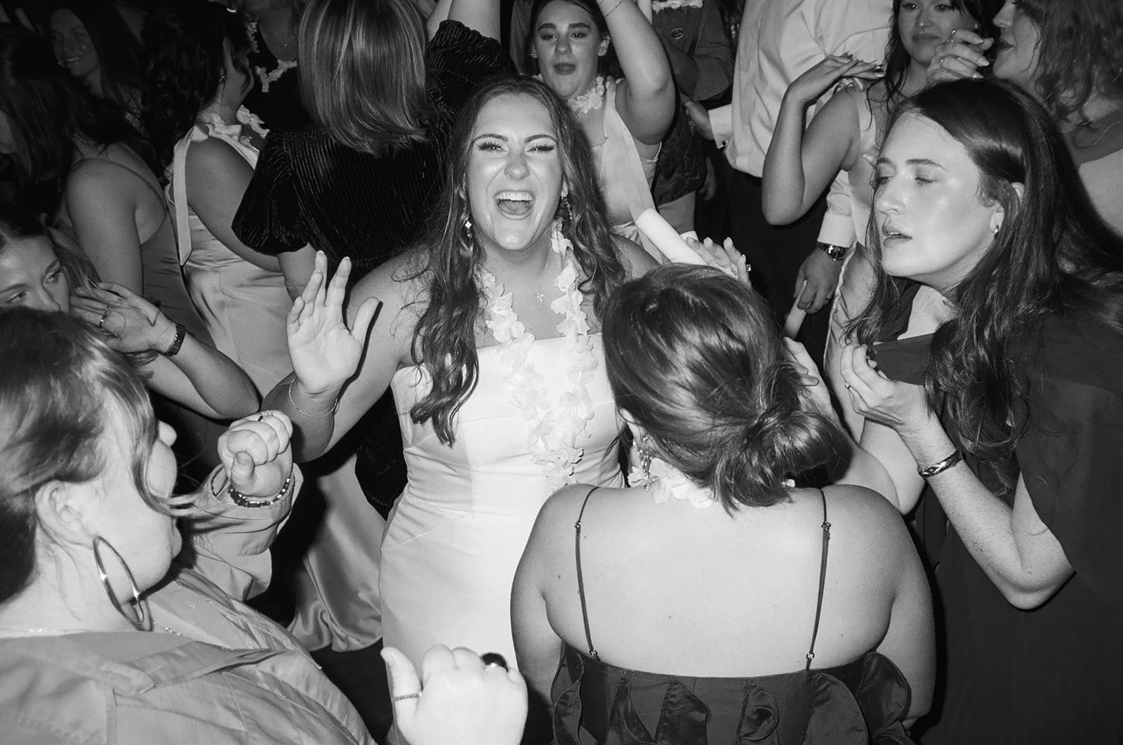 Elizabeth & Landon_Sneak Peek-53.jpg