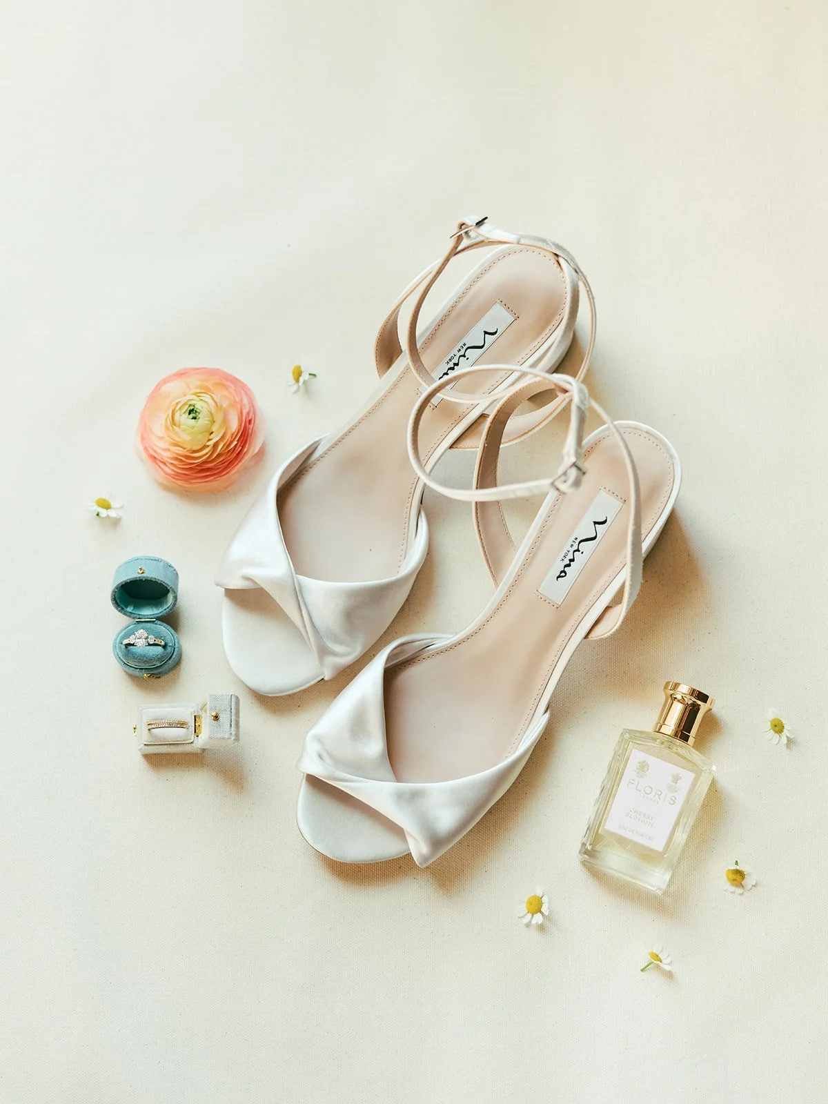 Elizabeth & Landon_Sneak Peek-2.jpg