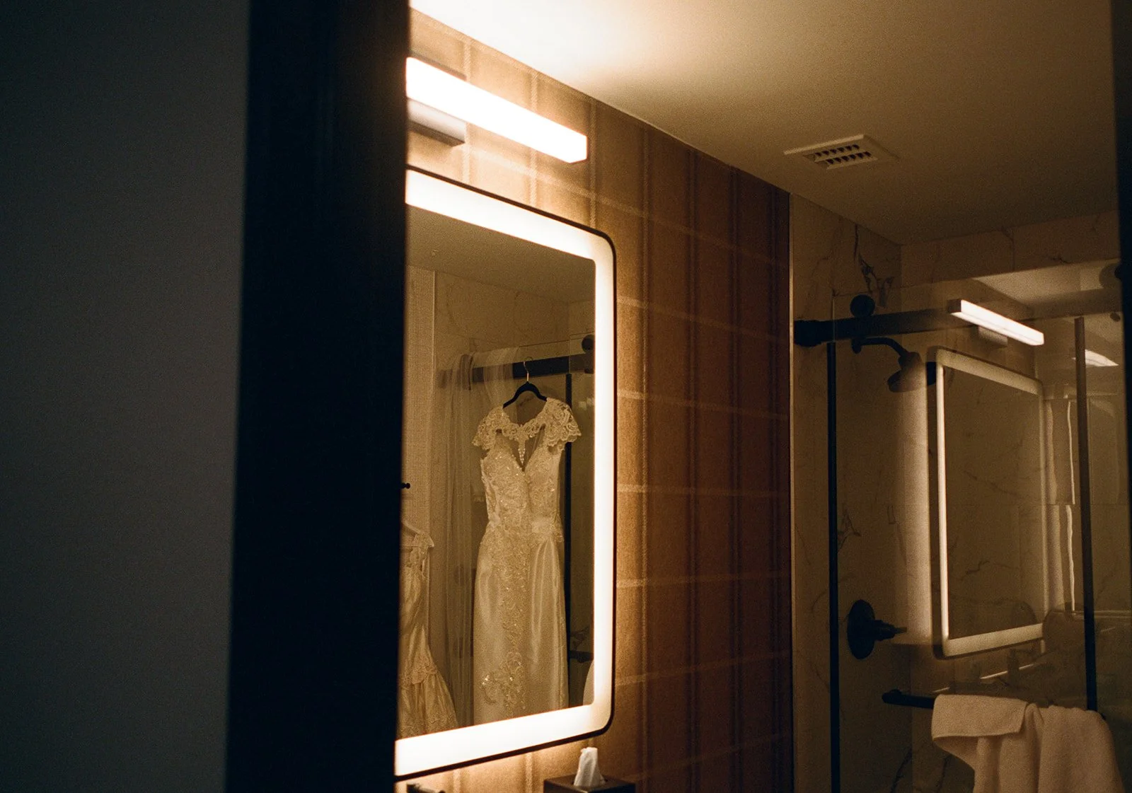 Ally+Jacob_wedding_film-64.jpg