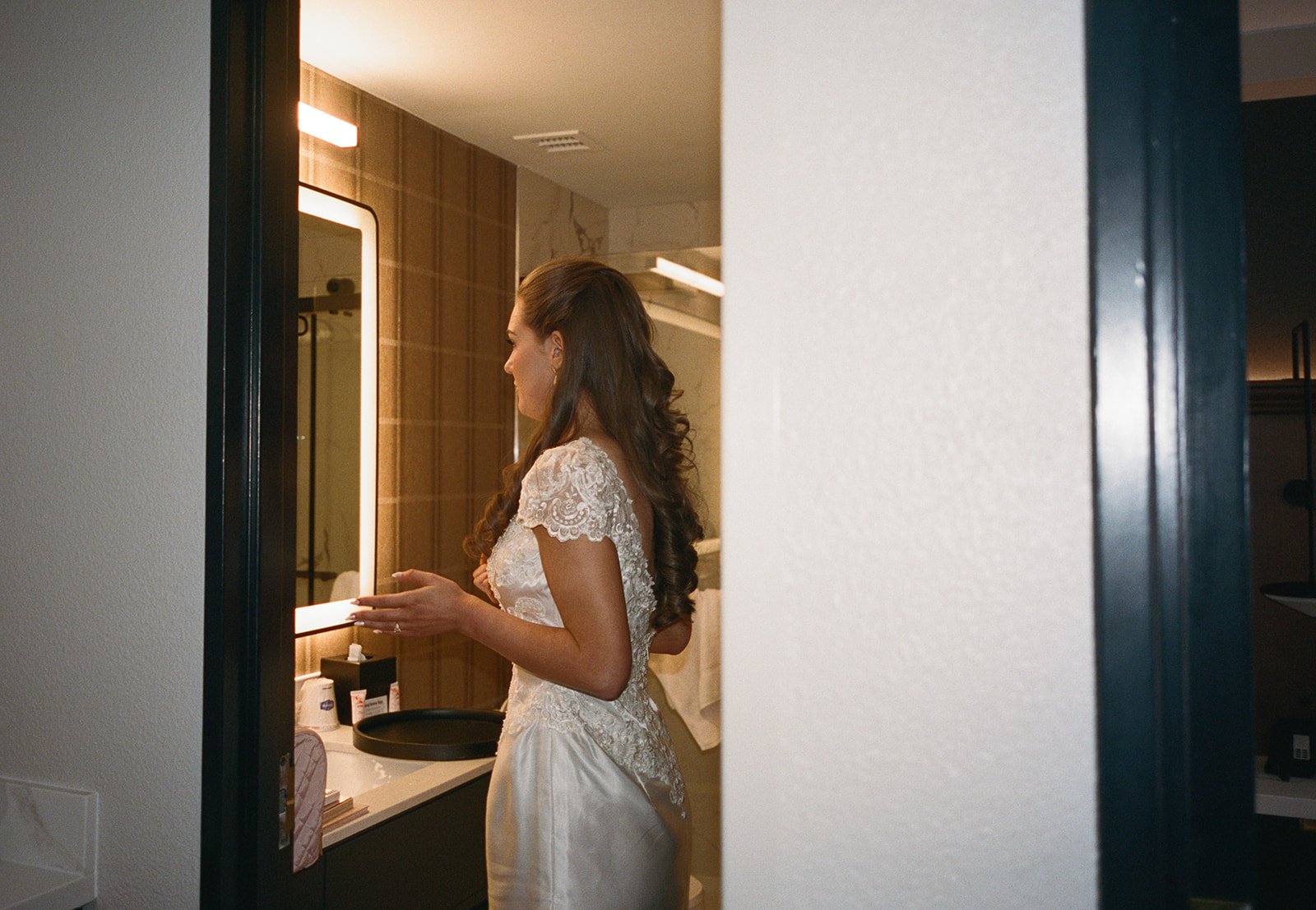 Ally+Jacob_wedding_film-74.jpg