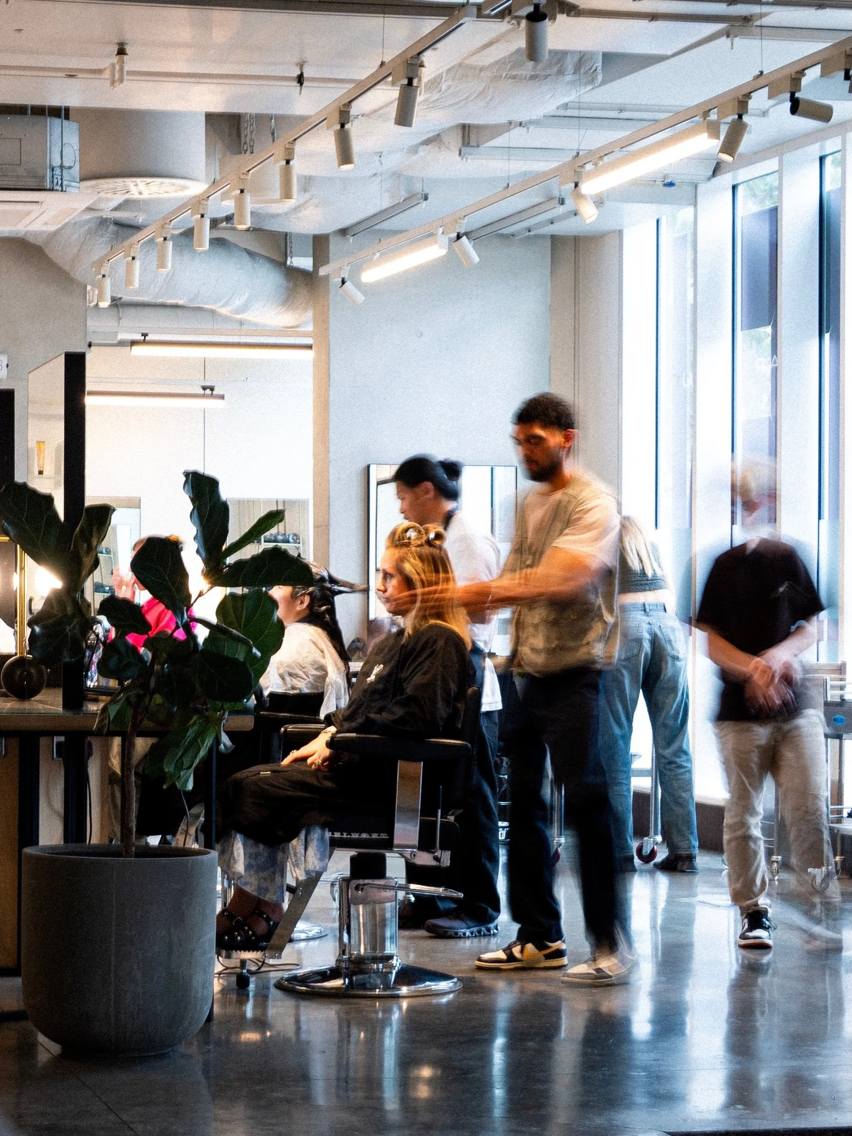 MORE THAN JUST A SALON.

Since 2010, Radio has been about more than great hair.

Across our two locations in Shoreditch and King&rsquo;s Cross, from our team of specialists, continually training and refining their craft, using the full range of @davi