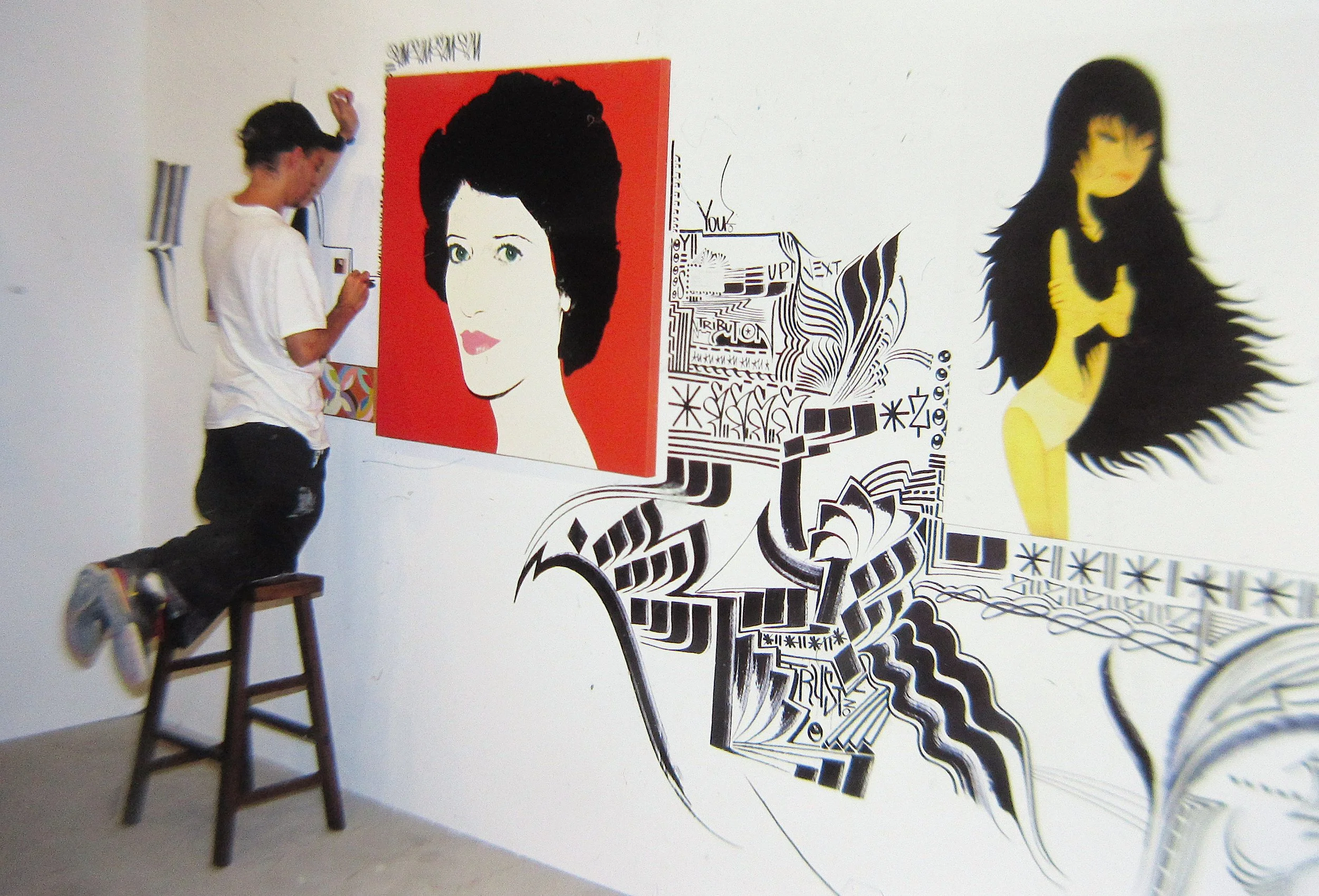 Artist perforance in Art Miami 2006
© Lea Lee 