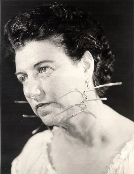 8-Peggy_1949_Calder.28565957_std(1) copy 2.jpg