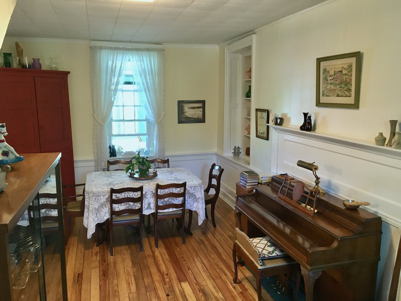 Dining room, looking south