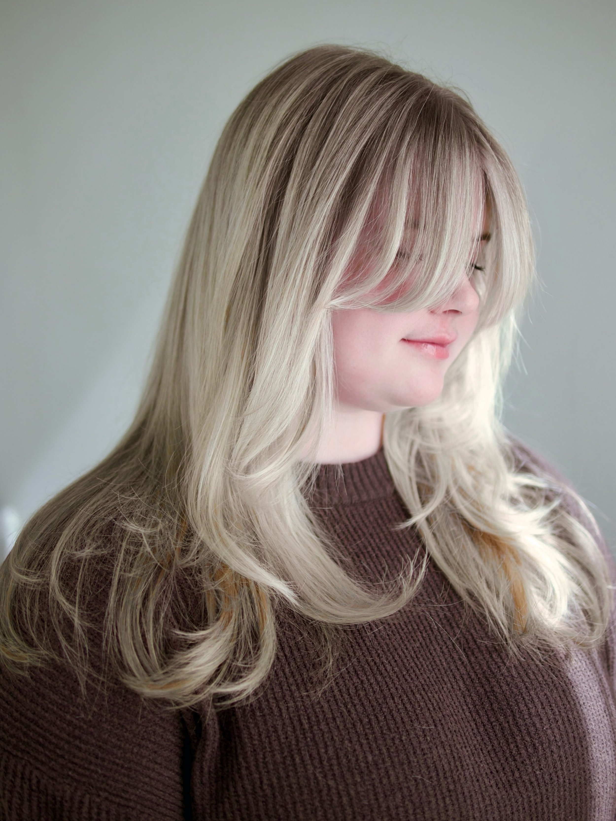 That soft, creamy blonde with all the movement 🤍 

The layers, the fringe, the blend&hellip; such a pretty result by @_jilldidmyhair 

How long has it been since you refreshed your Blonde? 

✨ Booking Link in Bio ✨
