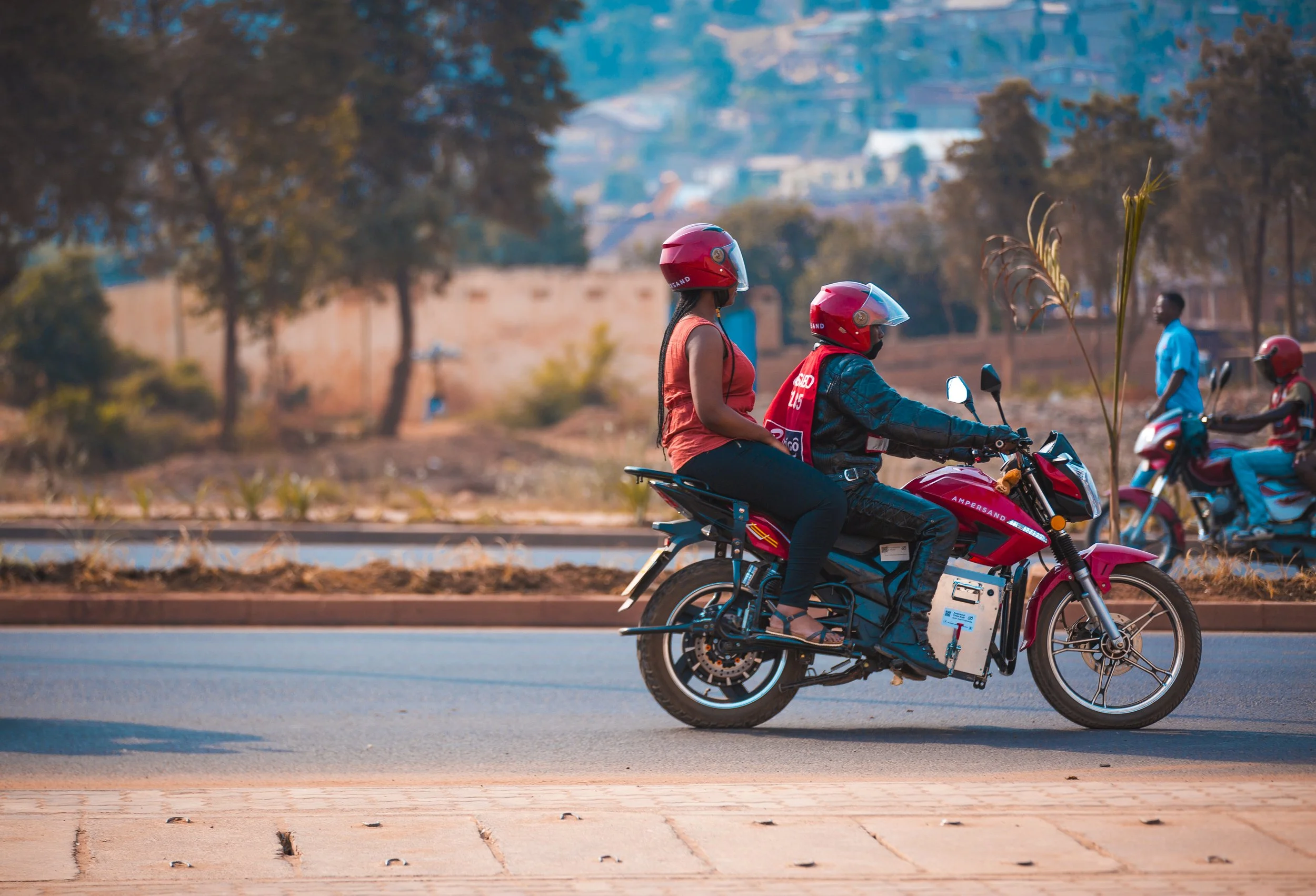 FCDO’s investments in piloting and scaling e-mobility solutions ...