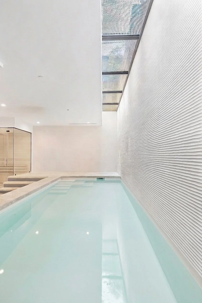 nano-banana-2026-03-23T15-33-05 copy.jpg