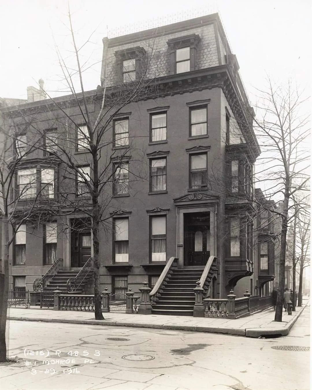 1 Monroe Historic Facade.jpg