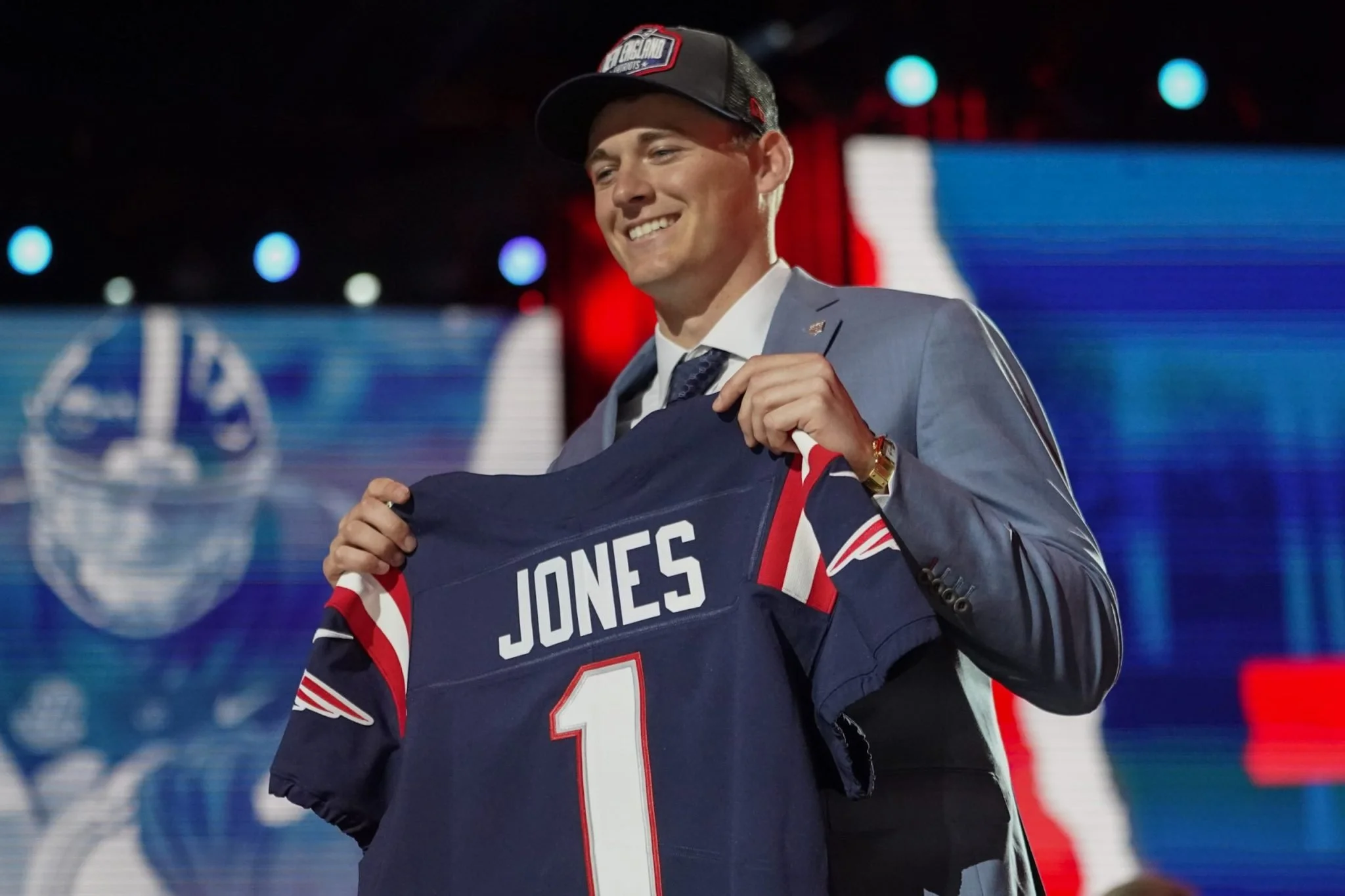 Mac Jones - AP_Tony Dejak.jpg