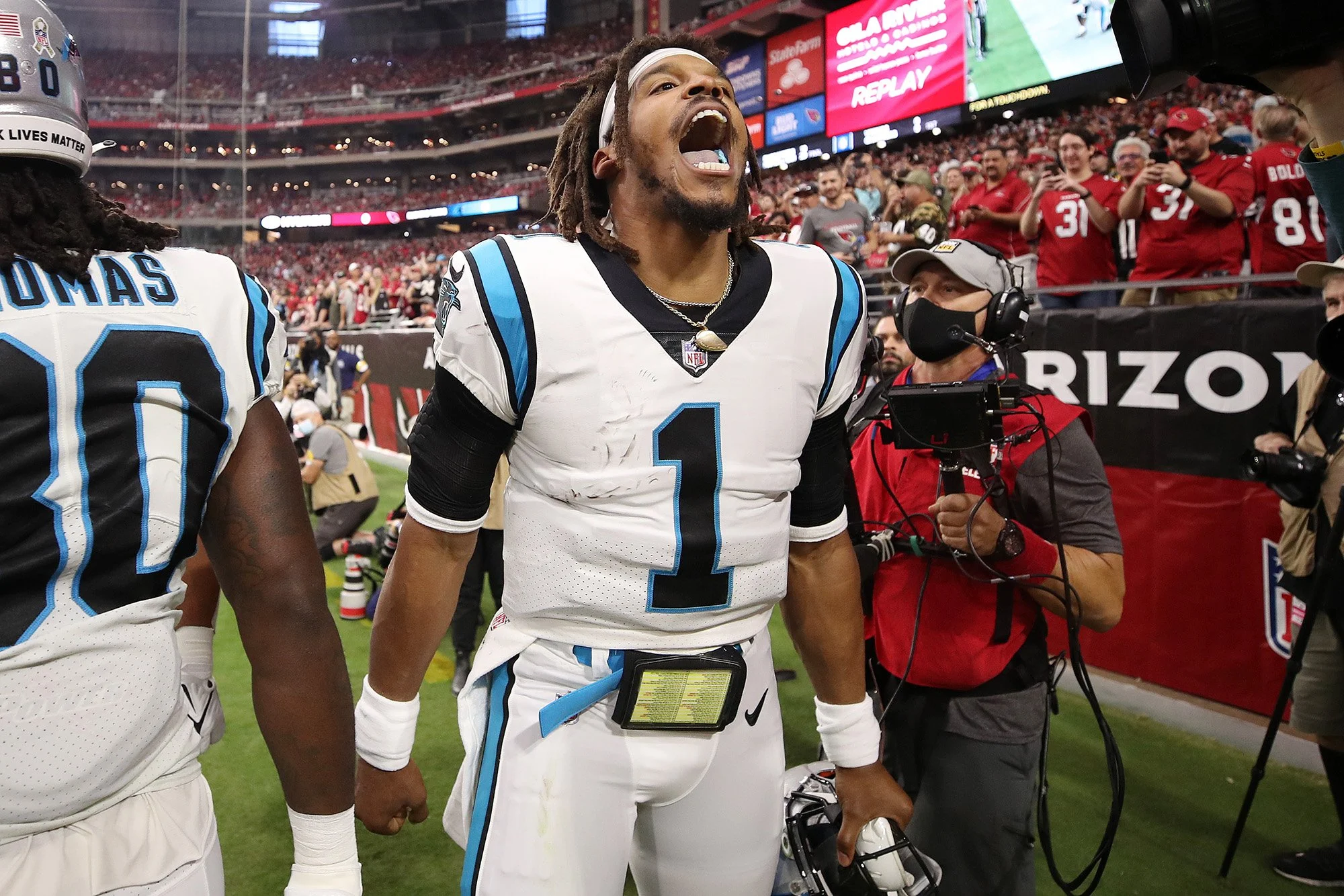 Cam-Newton-touchdown-Panthers.jpg