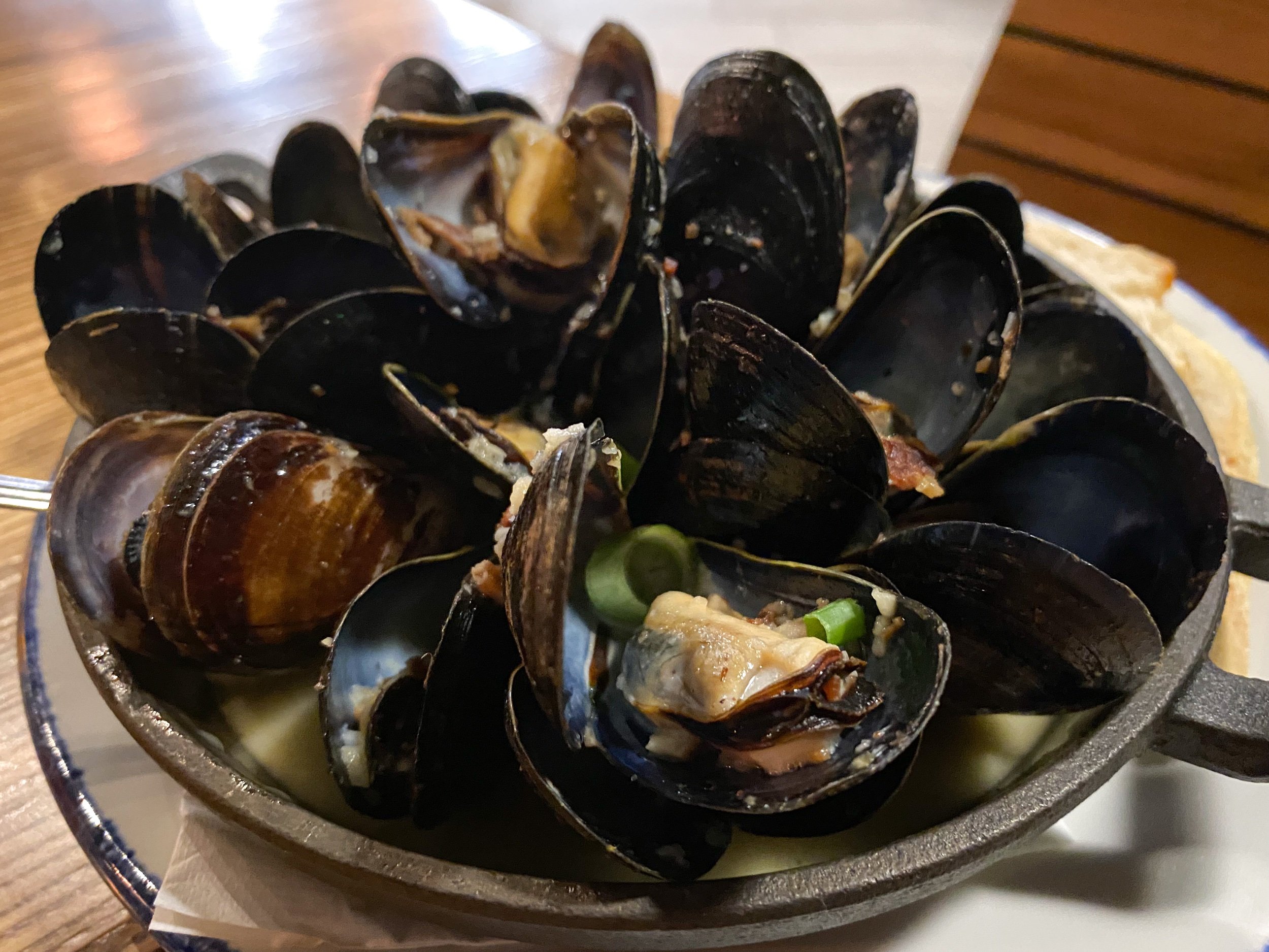 OxbowBar &amp; Grill - Florida Cracker Steamed Mussels