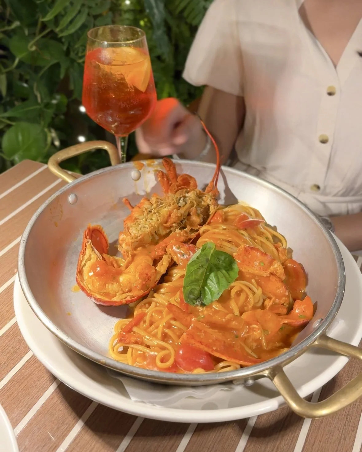 La Saliere - Lobster - Naples Noms
