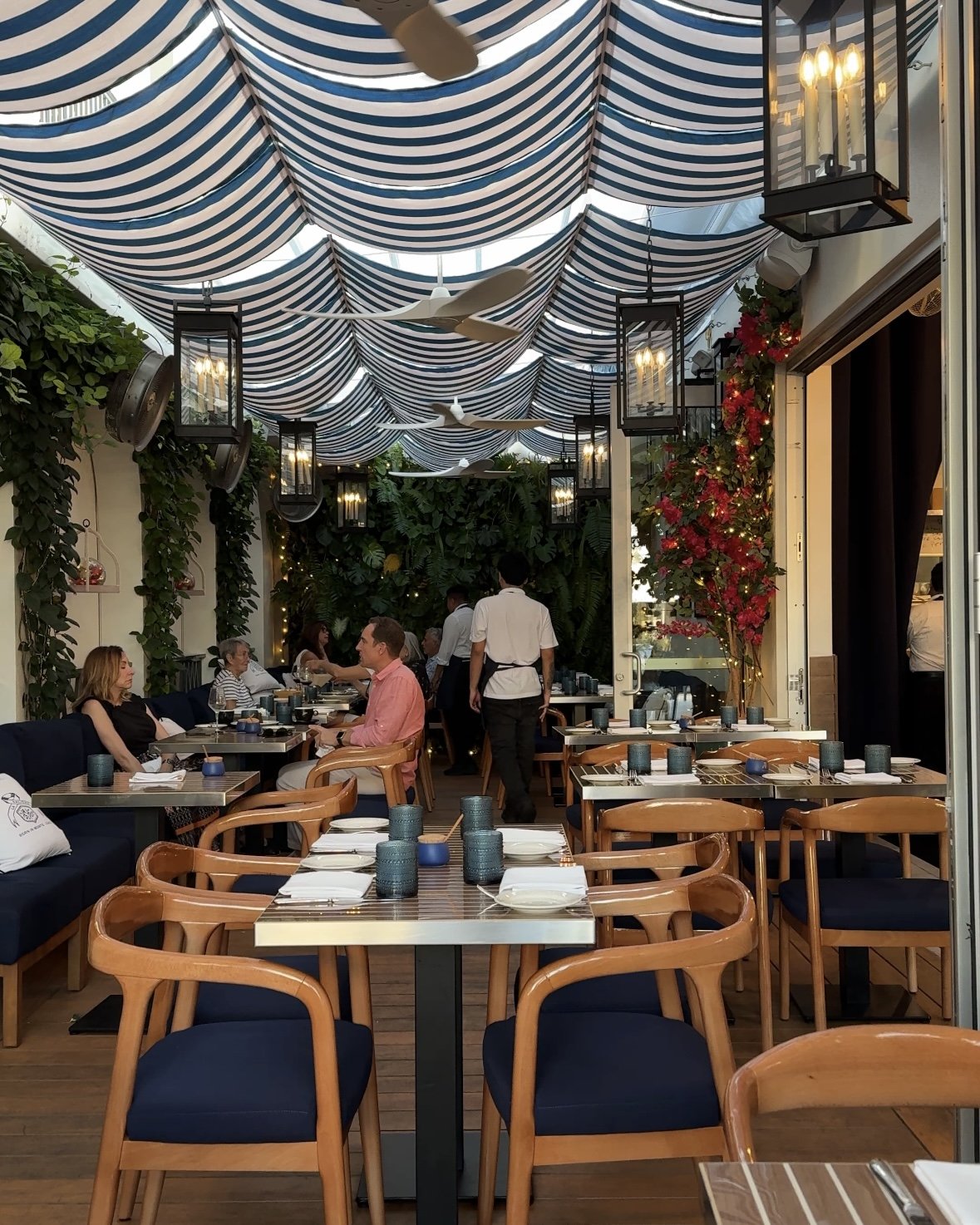 La Saliere - Naples - Naples Noms