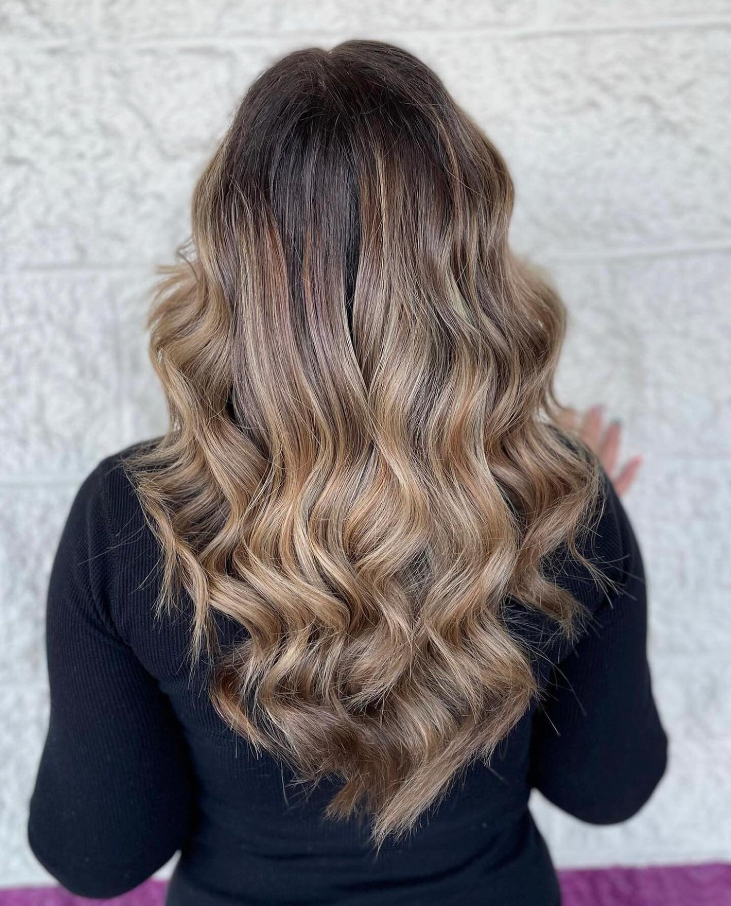 Hair by @bayleepope.beauty ! Baylee is officially accepting clients at the salon! Please visit our website to schedule with her! ❤️