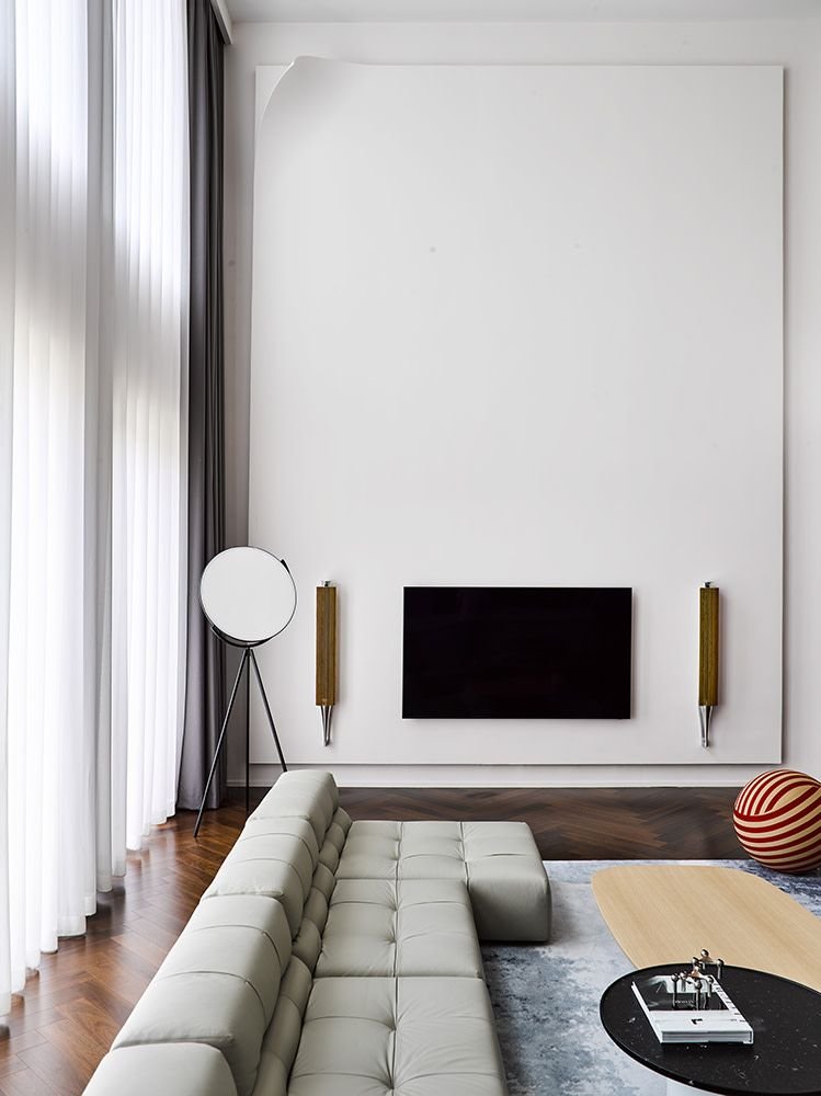 055_B&B Italia Furniture.jpg