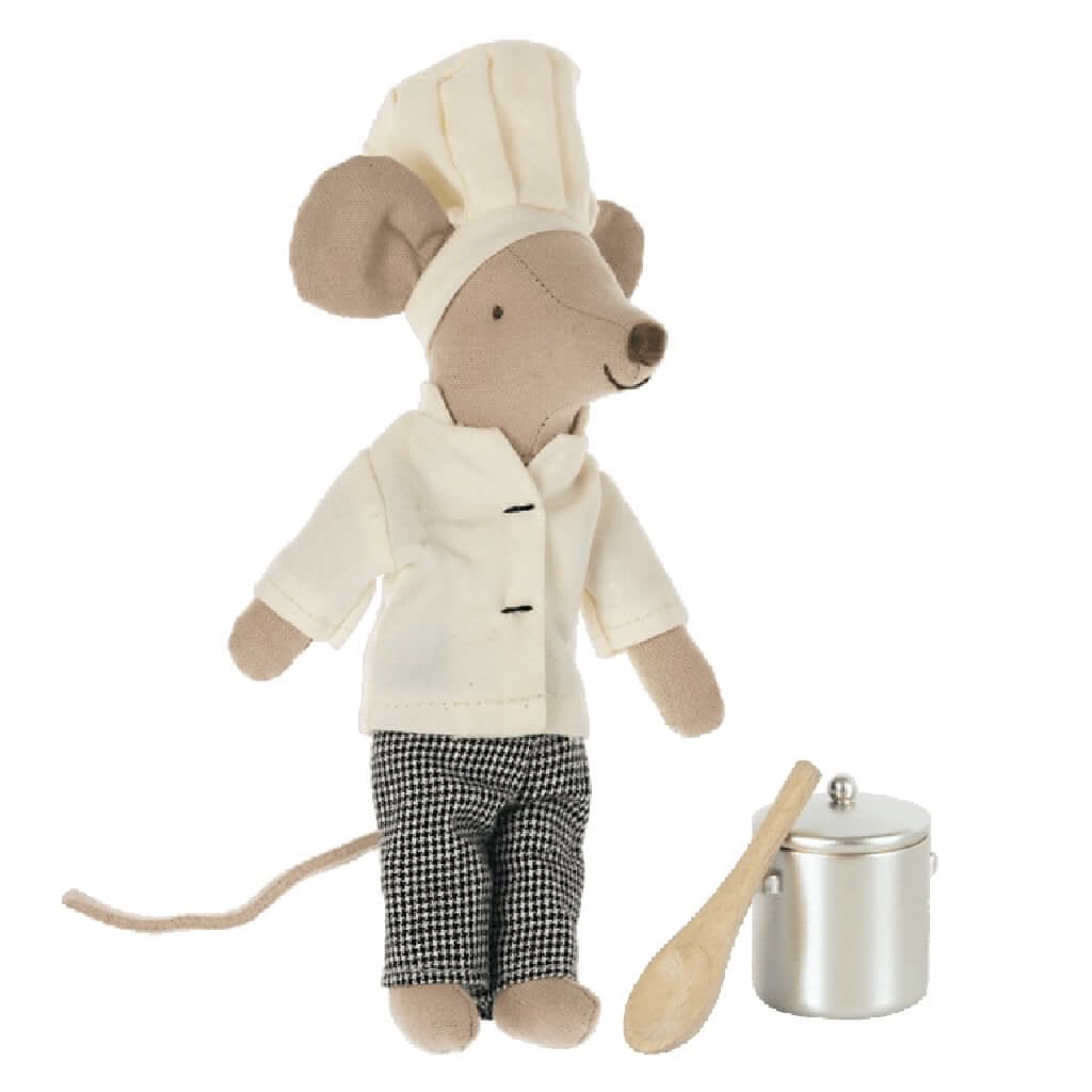 065_Maileg Chef Mouse Doll with Soup Pot and.jpg