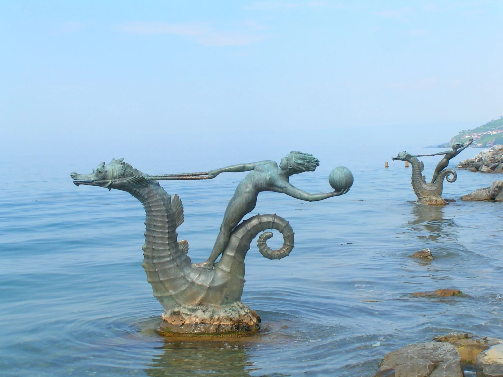 103_Seahorse rider statue.jpg