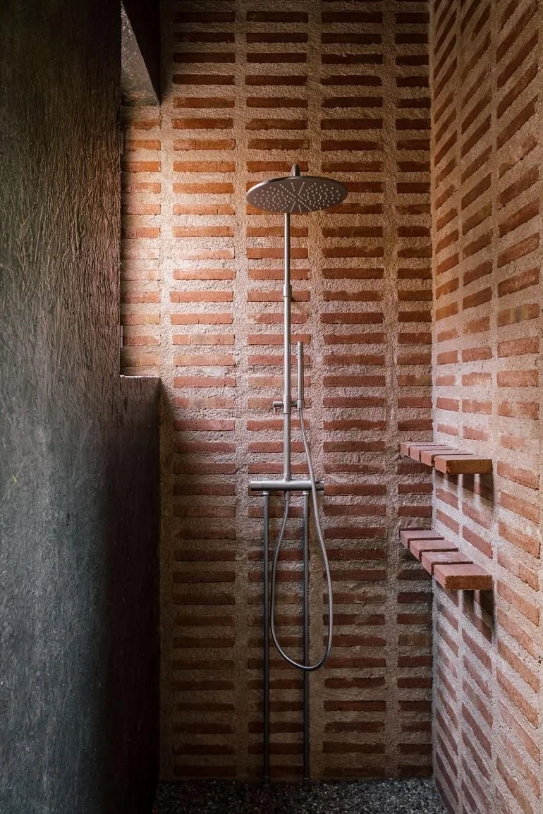 120_Architects Directory 2020_ Malu de Migue.jpg