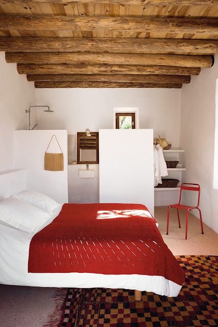 074_The summer retreat of Nani Marquina in I.jpg