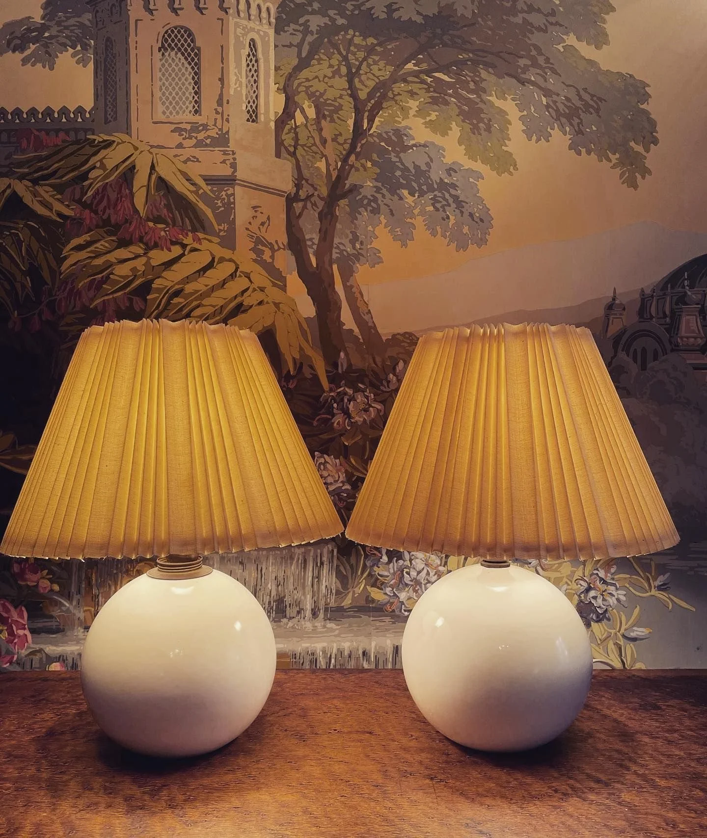 077_Treasure Chest Estate Sales.jpg