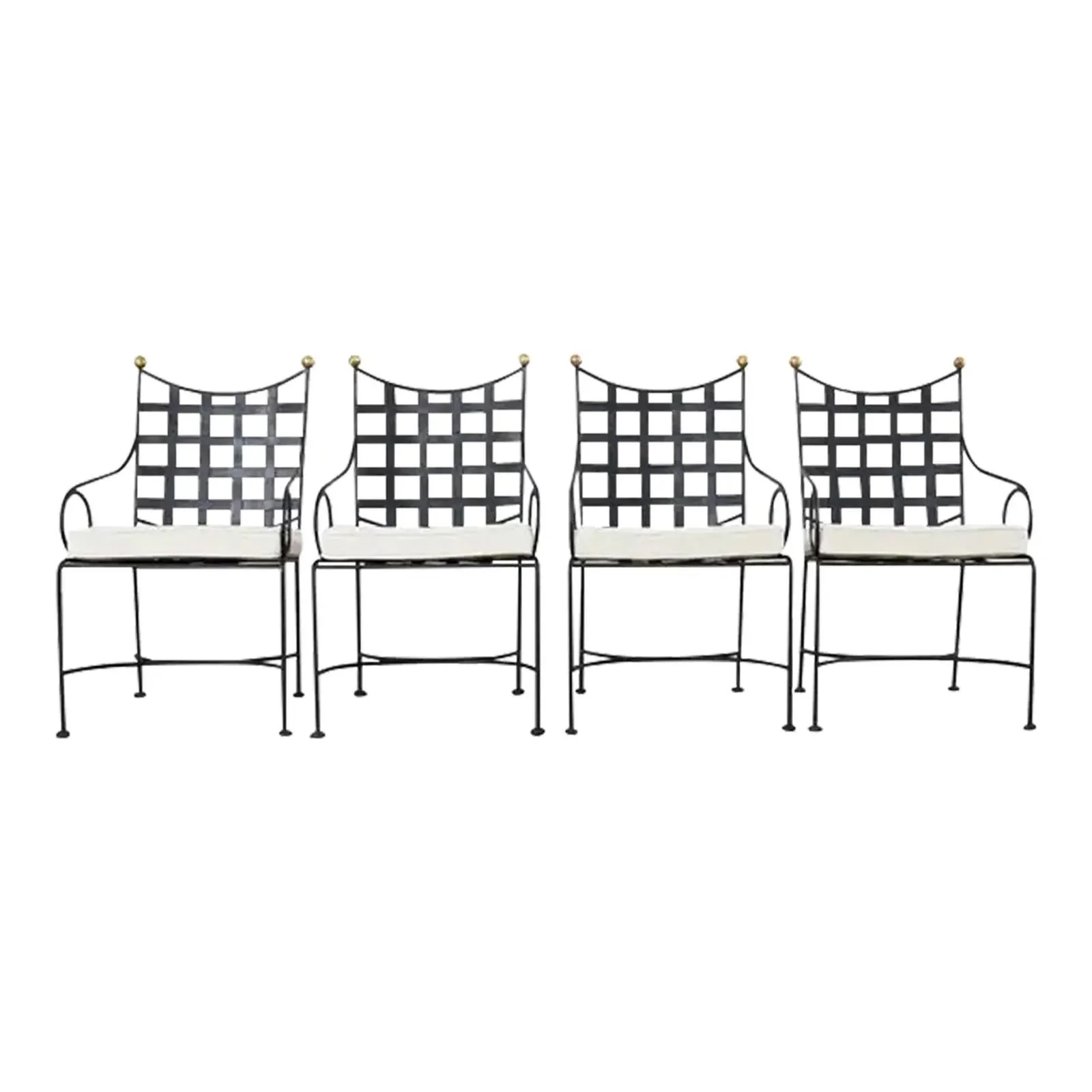 080_Outdoor Dining Chairs.jpg