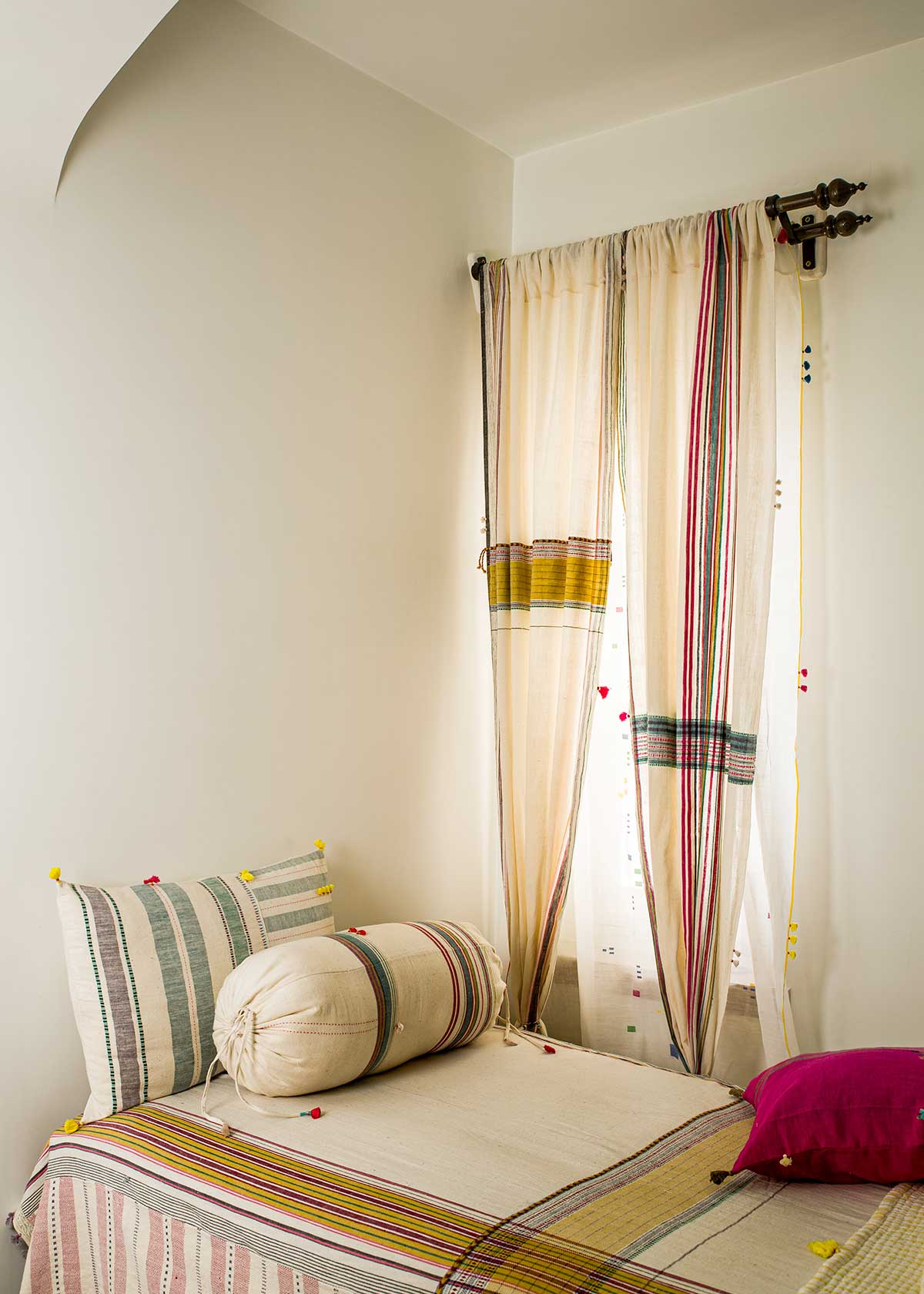 015_Injiri Ahir Handwoven Cotton Curtain.png