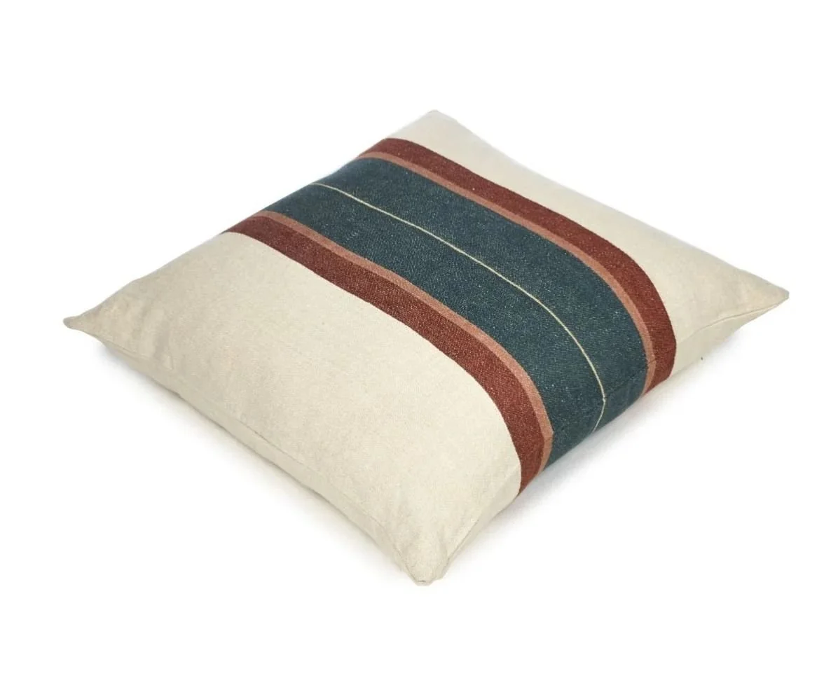 069_Lys linen coverlet by Libeco.jpg