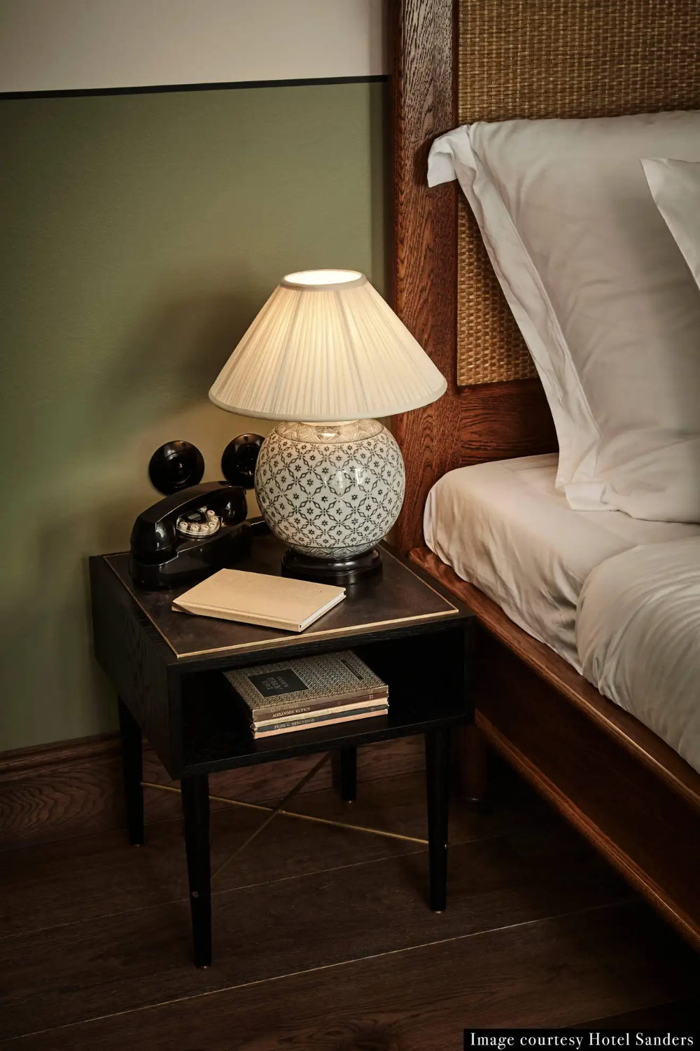 004_Mid-Century Modern Danish Sanders Bed in.png