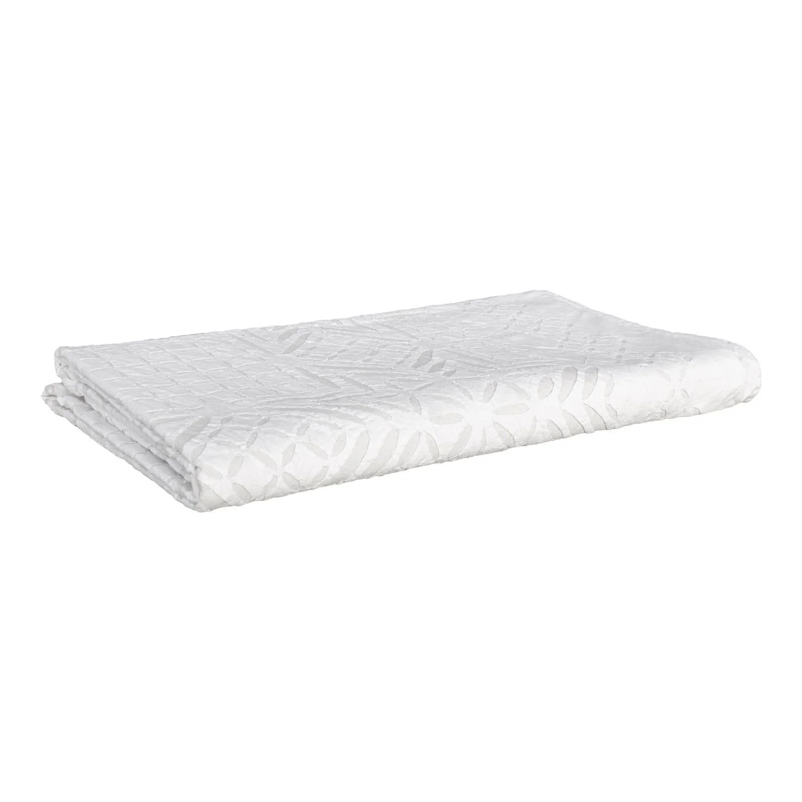 059_Pearl Applique Coverlet.jpg