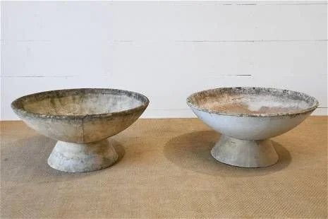 134_Lg Willy Guhl Vasque Round Planter. With.jpg