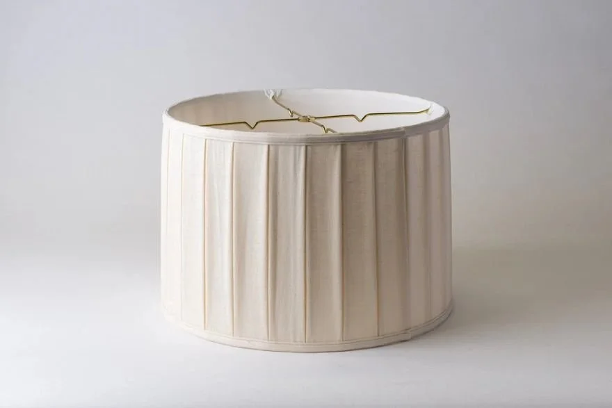 010_Linen Wide Box Pleat Short Drum.jpg