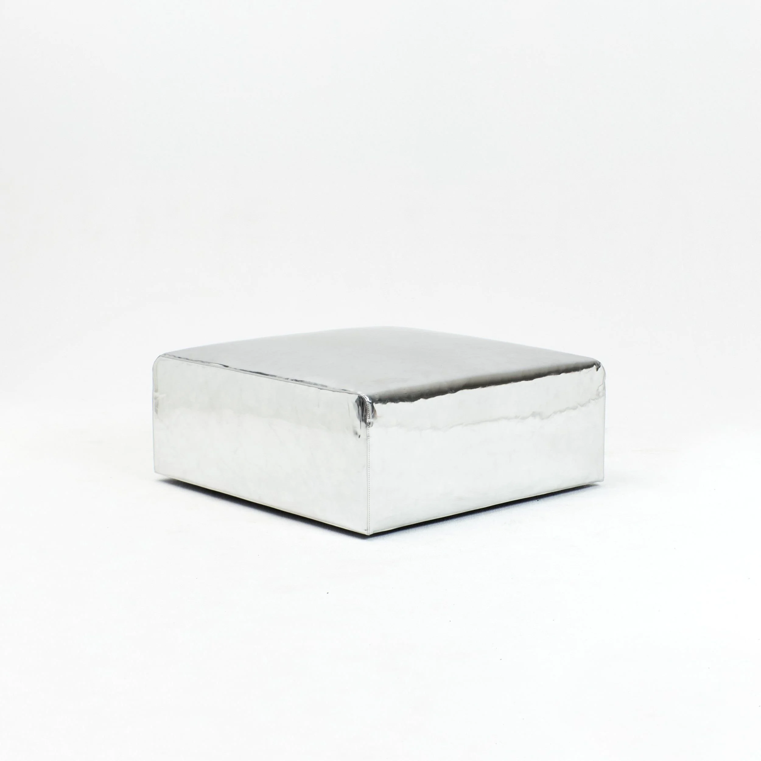 034_Porto Sofa by Project 213A - Ottoman.jpg
