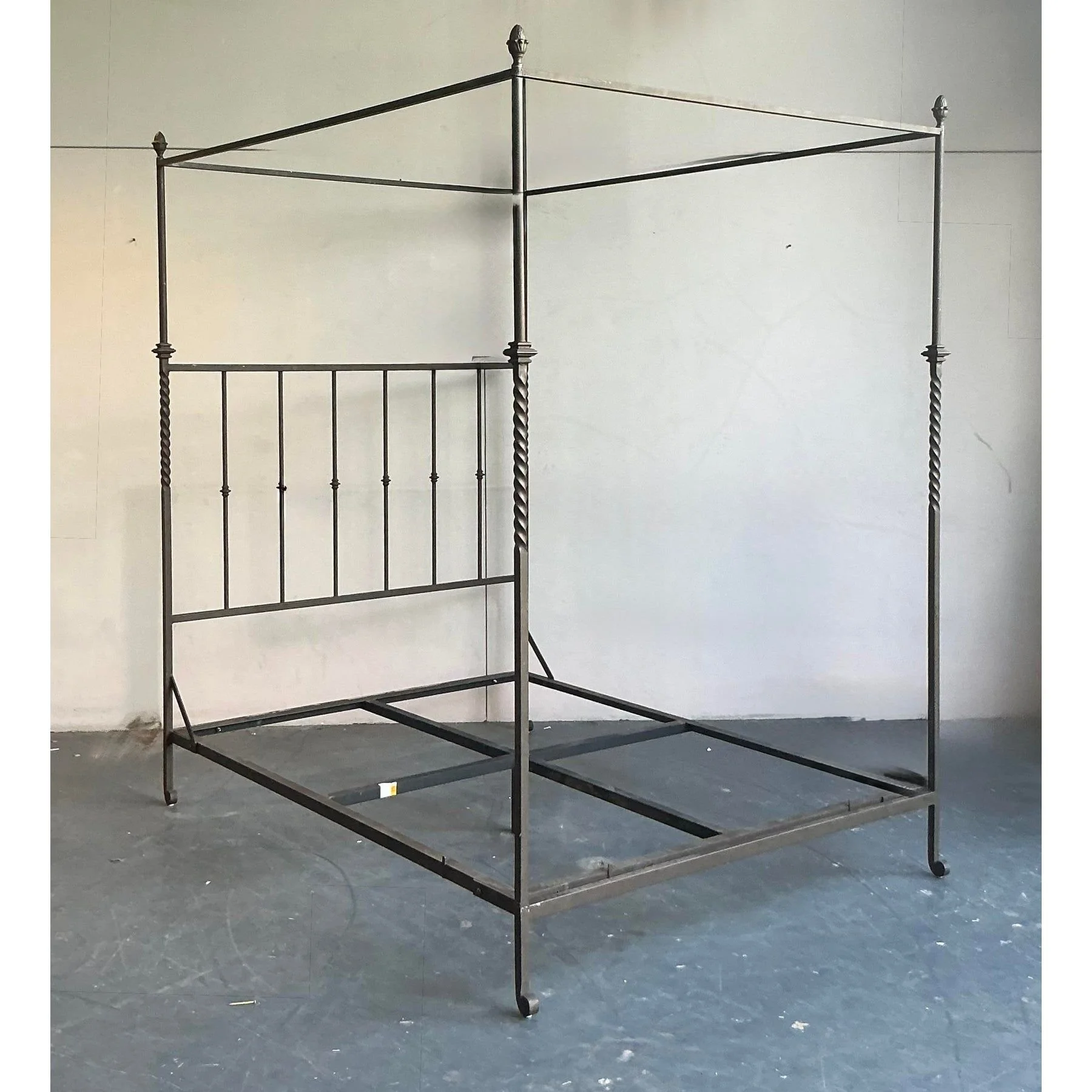 011_Four Poster and Canopy Beds.jpg