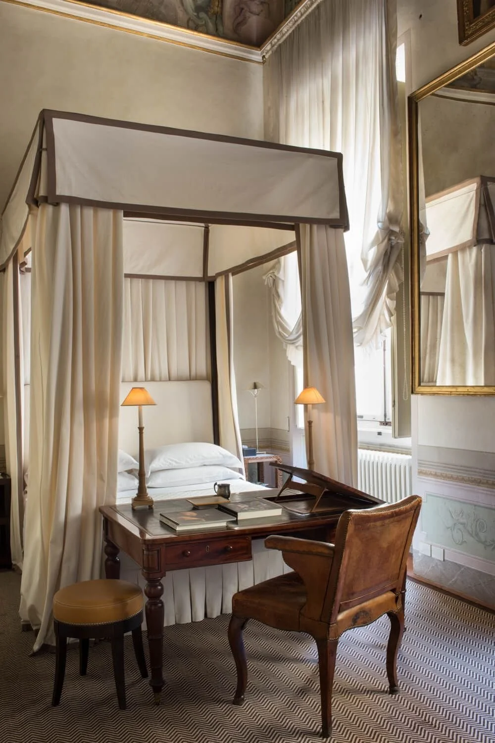 114_Private Apartment in Florence _ HomeAdor.jpg