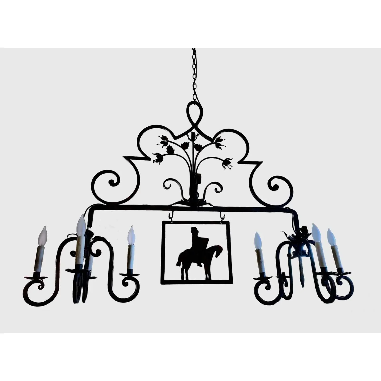 089_Chandeliers.jpg