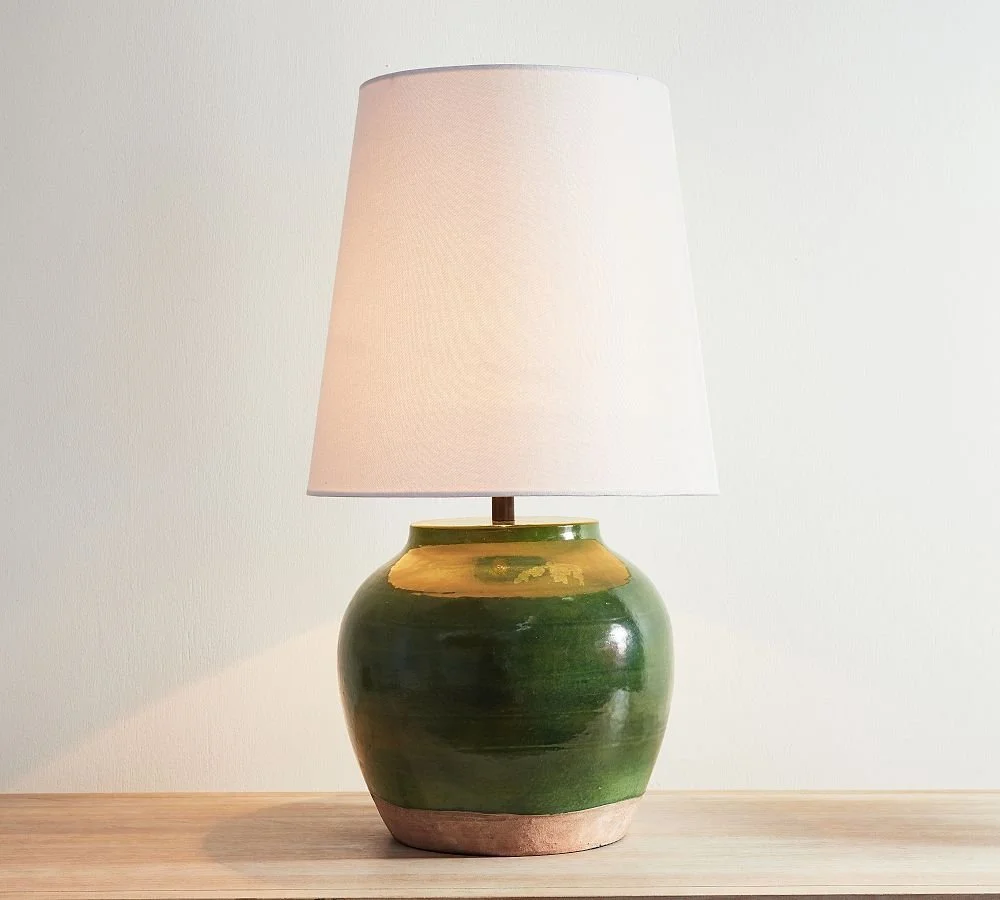 002_Miller Ceramic Bedside Lamp (25&quo