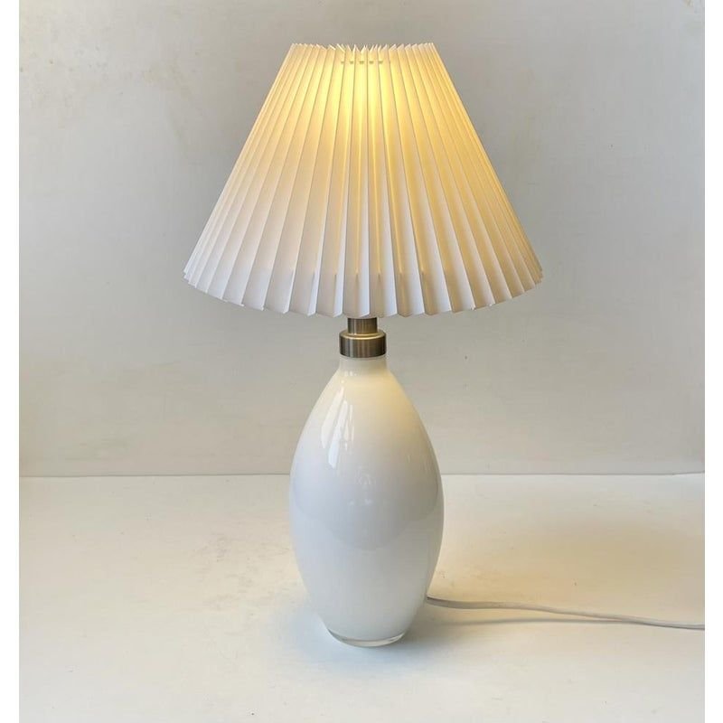 039_Cocoon Table Lamp in White Glass by Pete.jpg